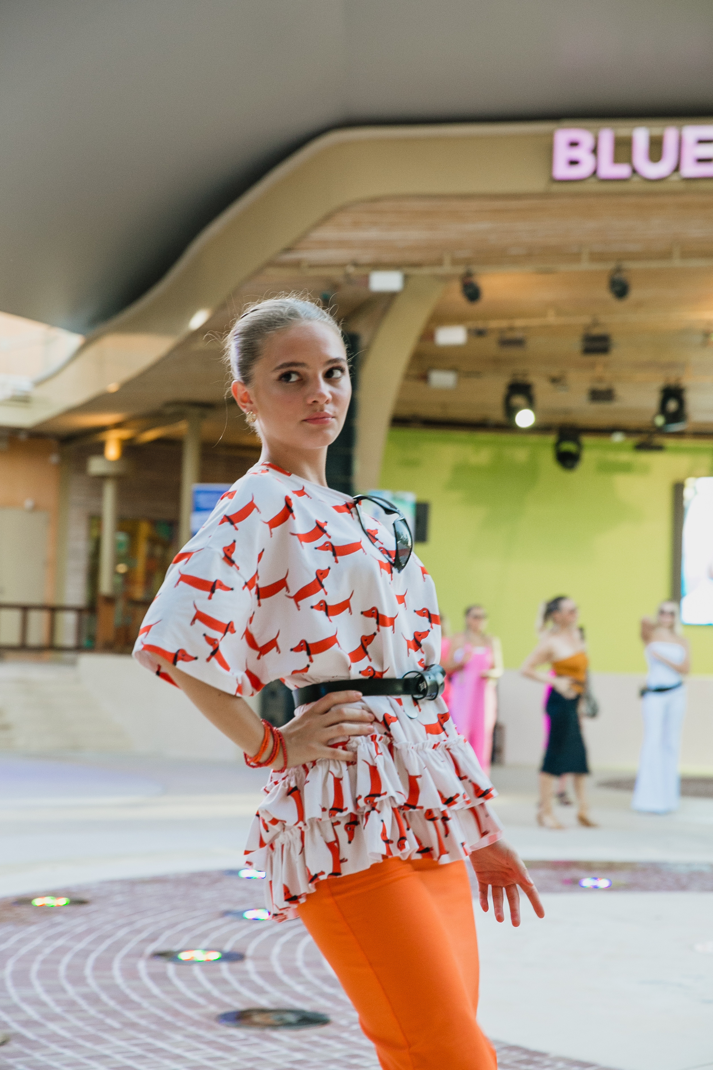 Показ AMORE Бангтао 30.09.23. Фотограф и видеограф Анна Домашенко