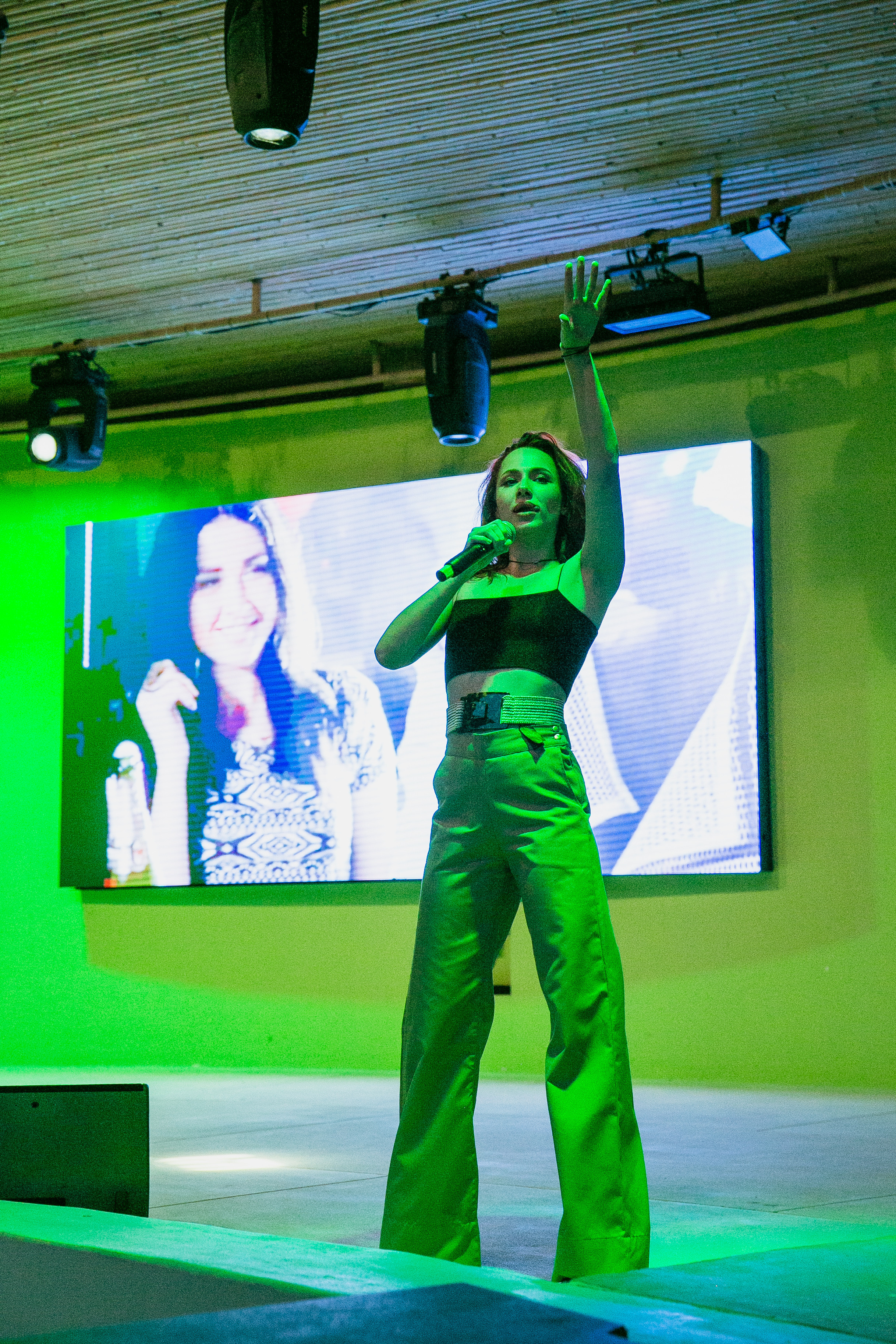 Показ AMORE Бангтао 30.09.23. Фотограф и видеограф Анна Домашенко