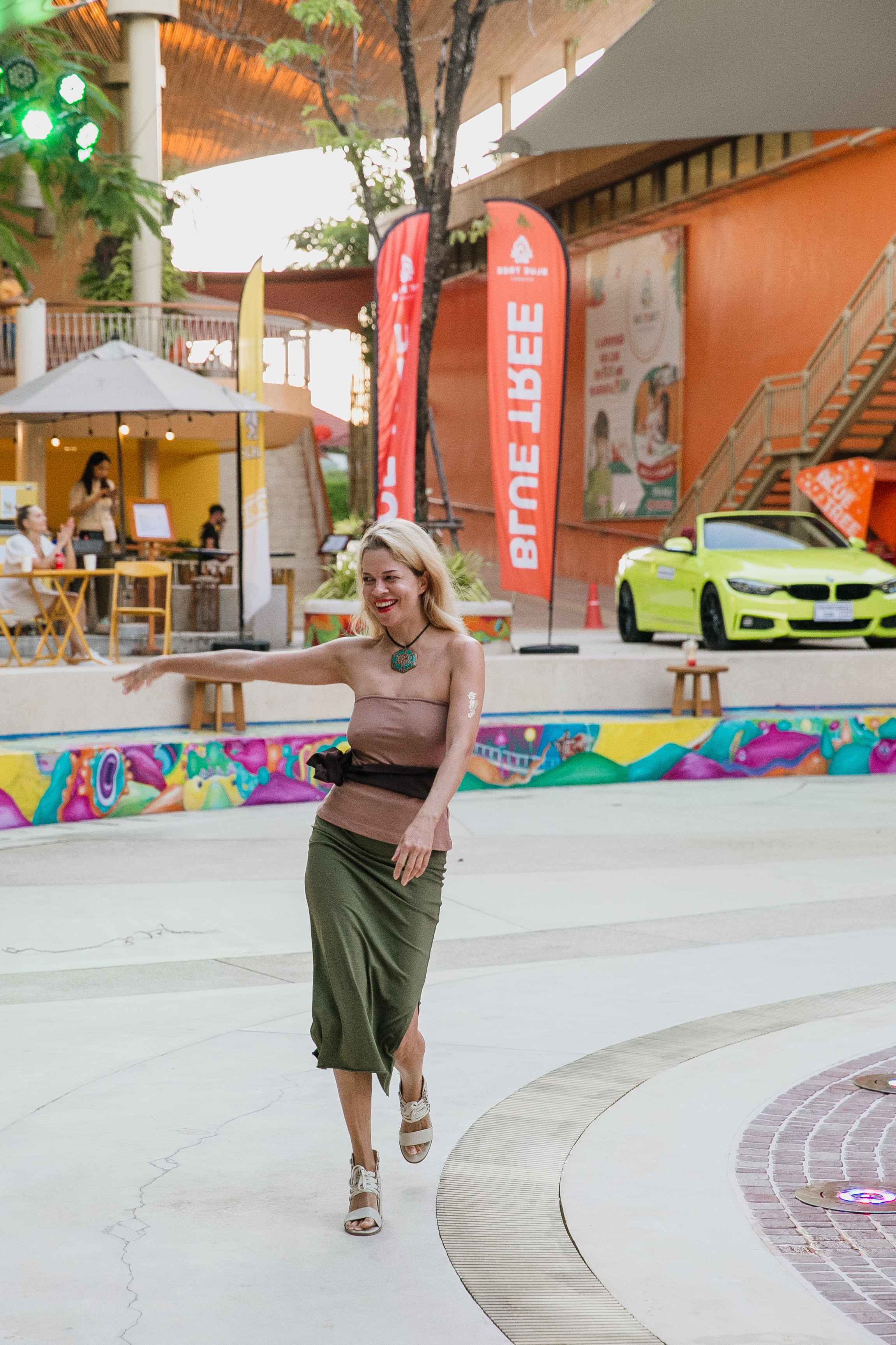 Показ AMORE Бангтао 30.09.23. Фотограф и видеограф Анна Домашенко