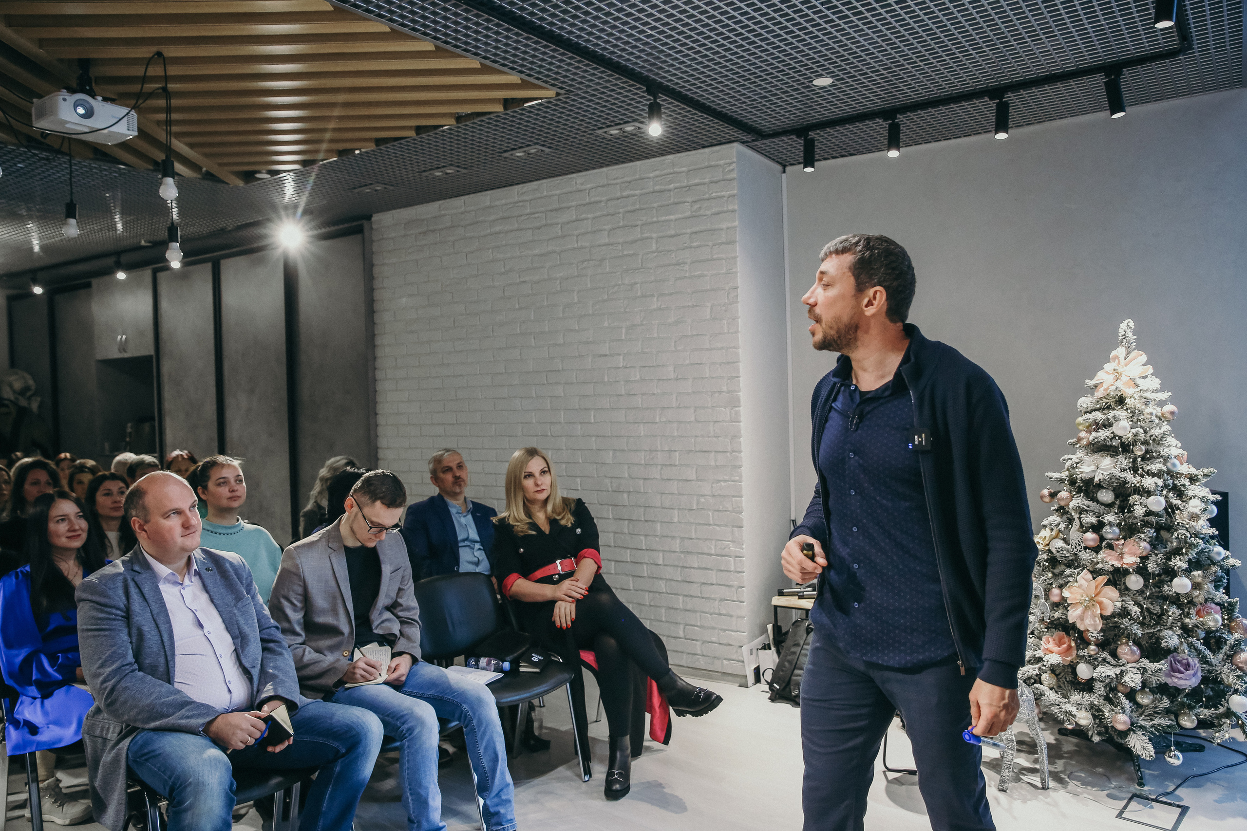 Тренинг Мавлютова МоскваСити. Фотограф и видеограф Анна Домашенко