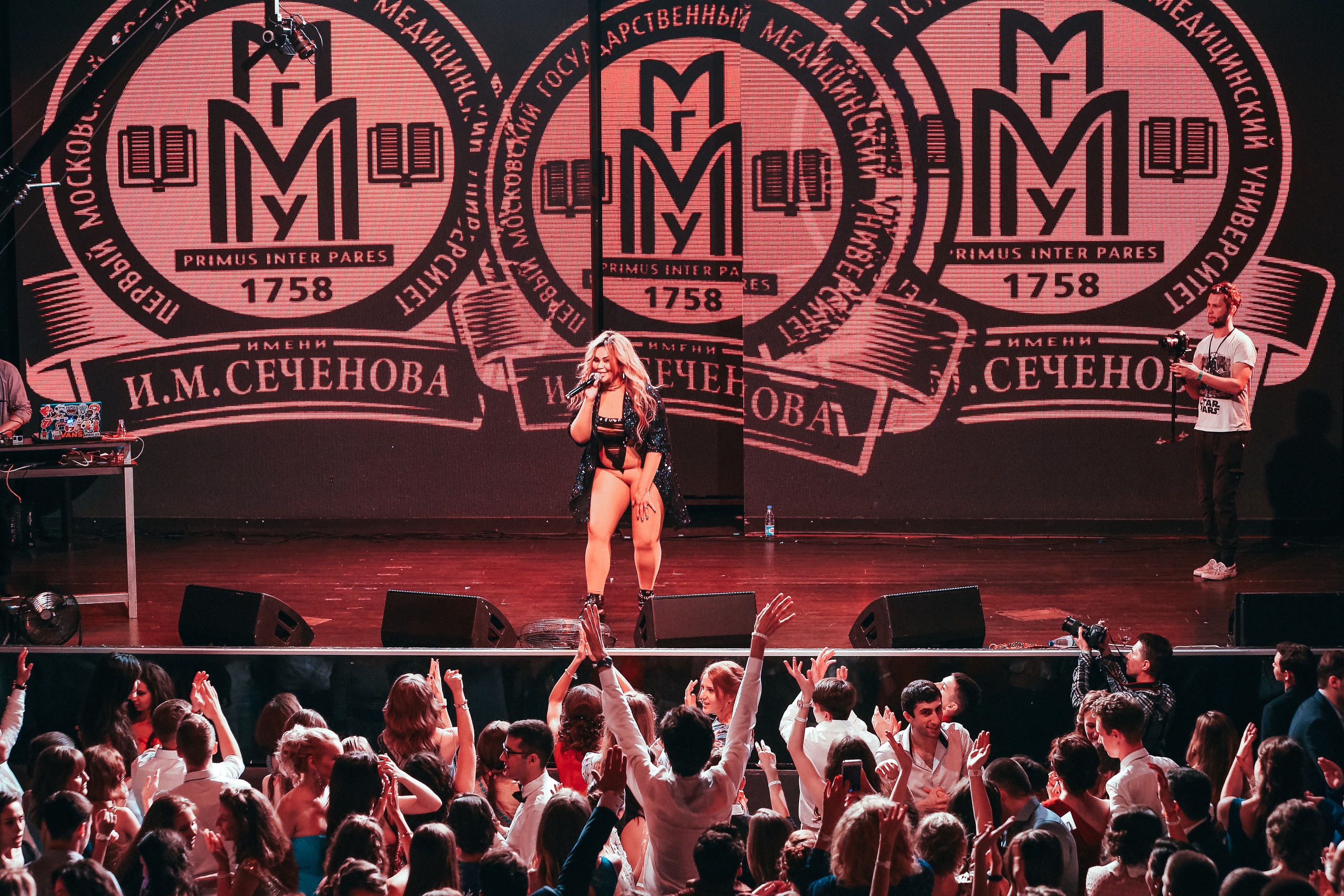 Выпускной 1 МЕД. Фотограф и видеограф Анна Домашенко