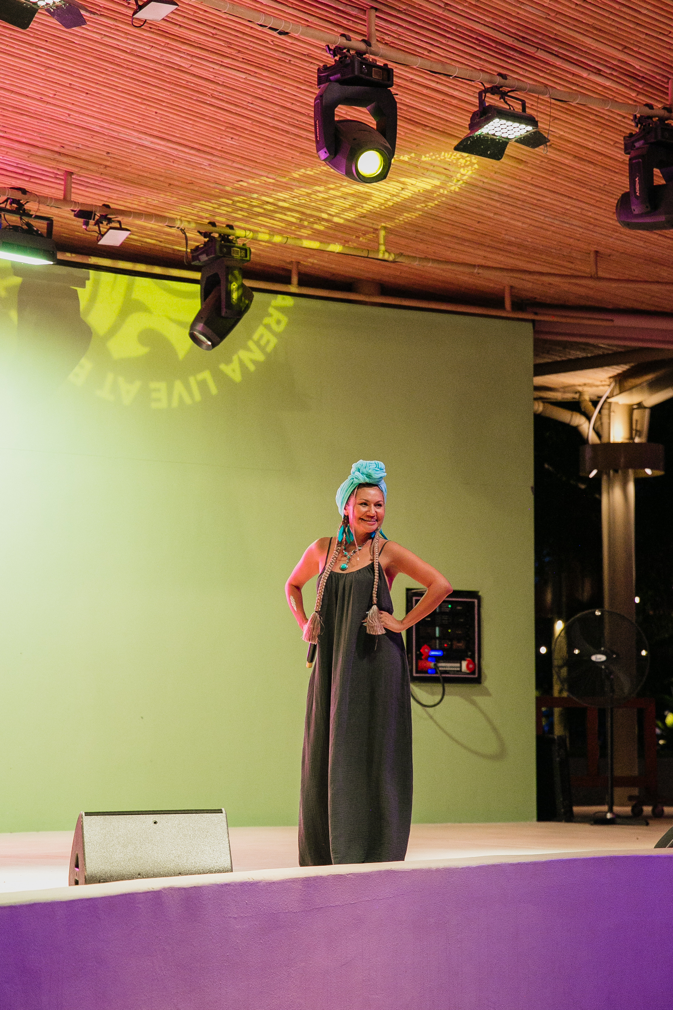 Показ AMORE Бангтао 30.09.23. Фотограф и видеограф Анна Домашенко