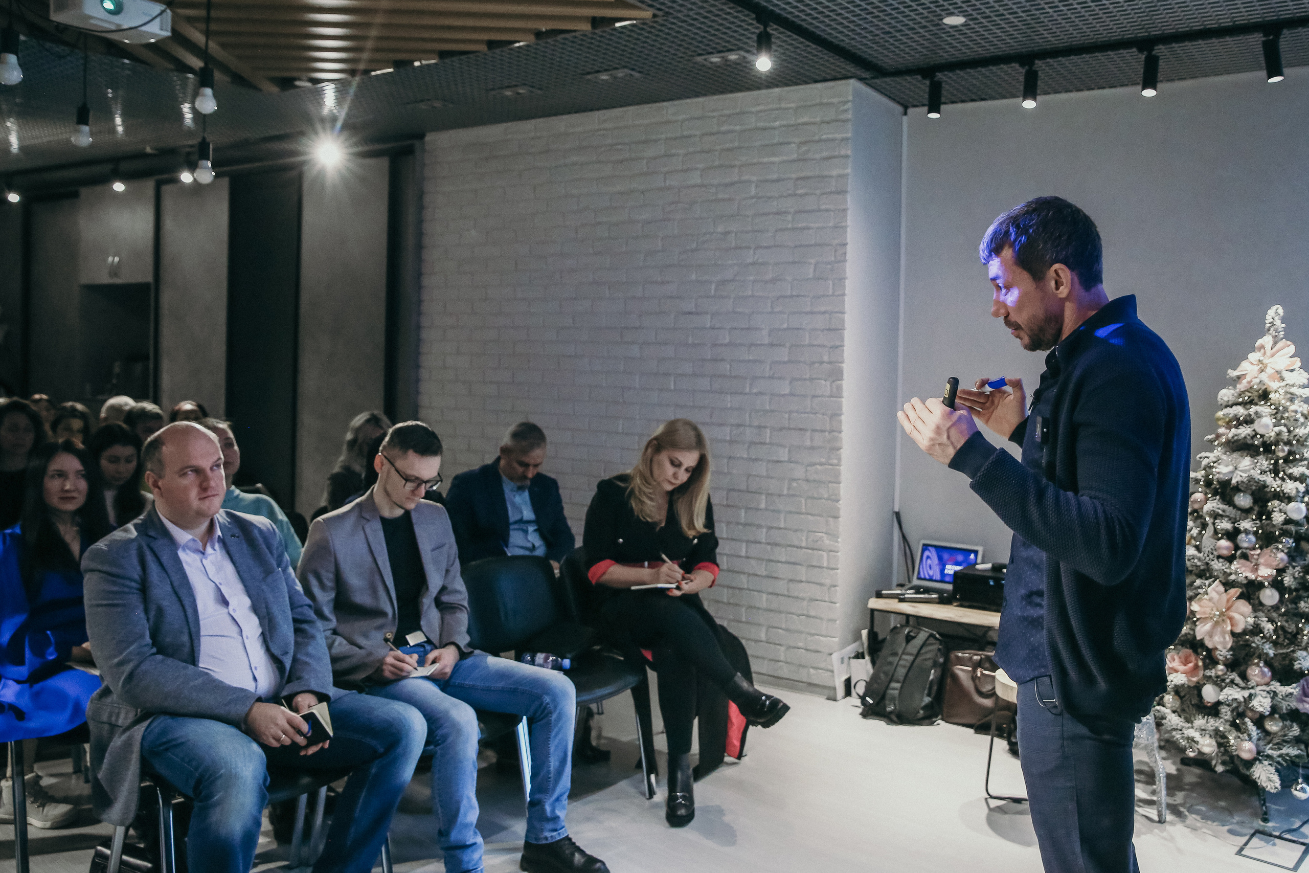 Тренинг Мавлютова МоскваСити. Фотограф и видеограф Анна Домашенко