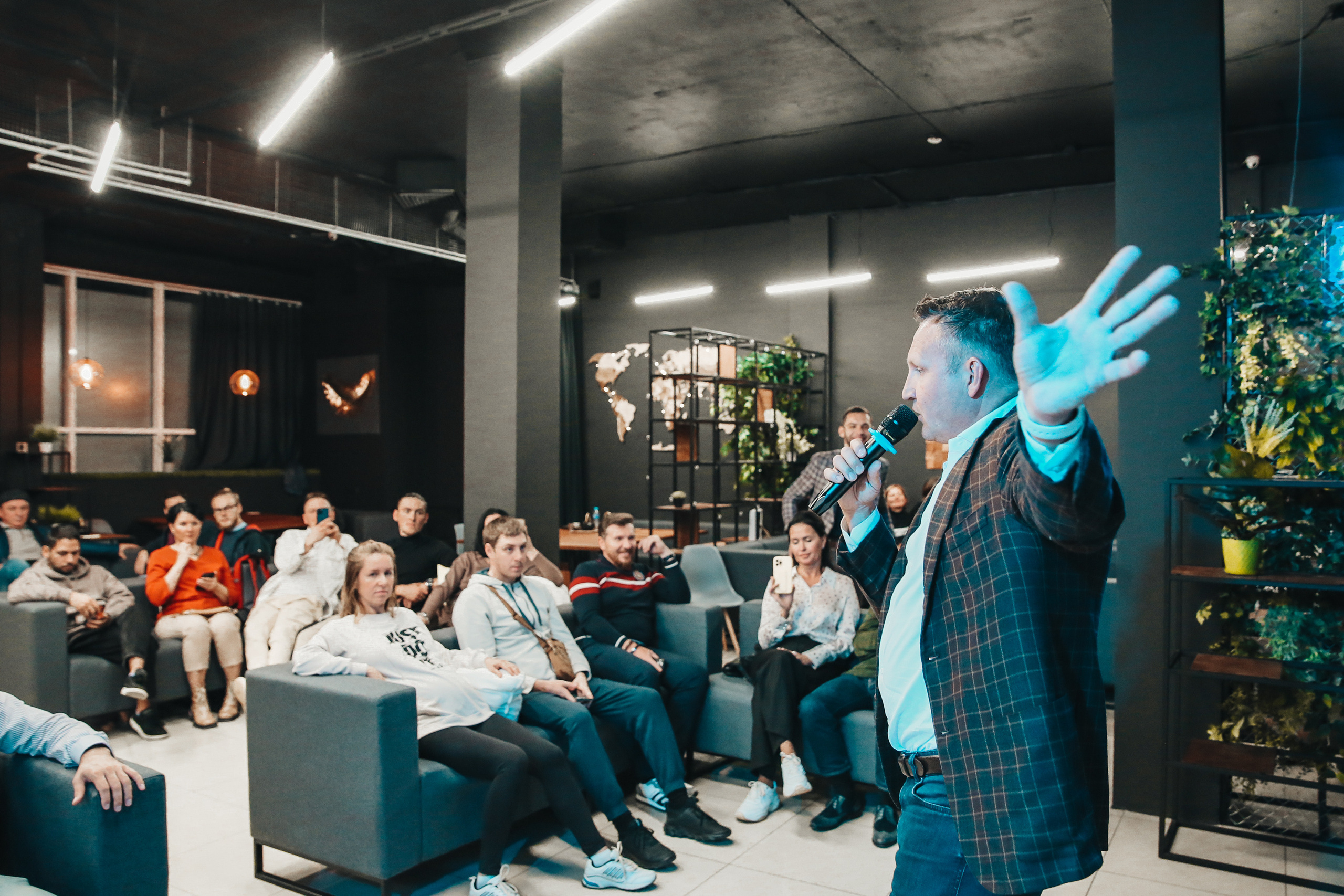 Нетворкинг Сочи. Фотограф и видеограф Анна Домашенко