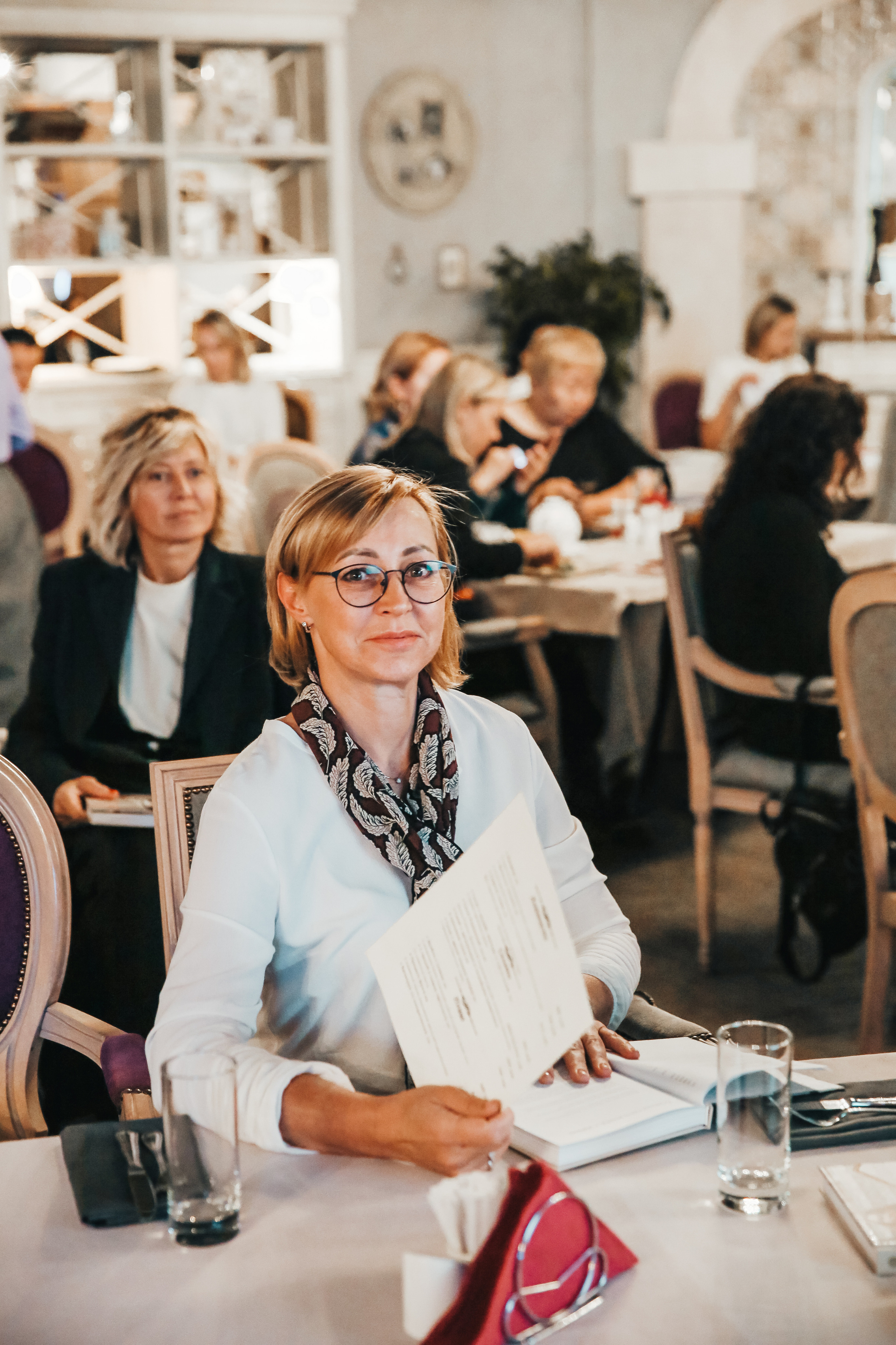 Бизнес ужин с коучем Евгенией Павловской 15.09.21. Фотограф и видеограф Анна Домашенко