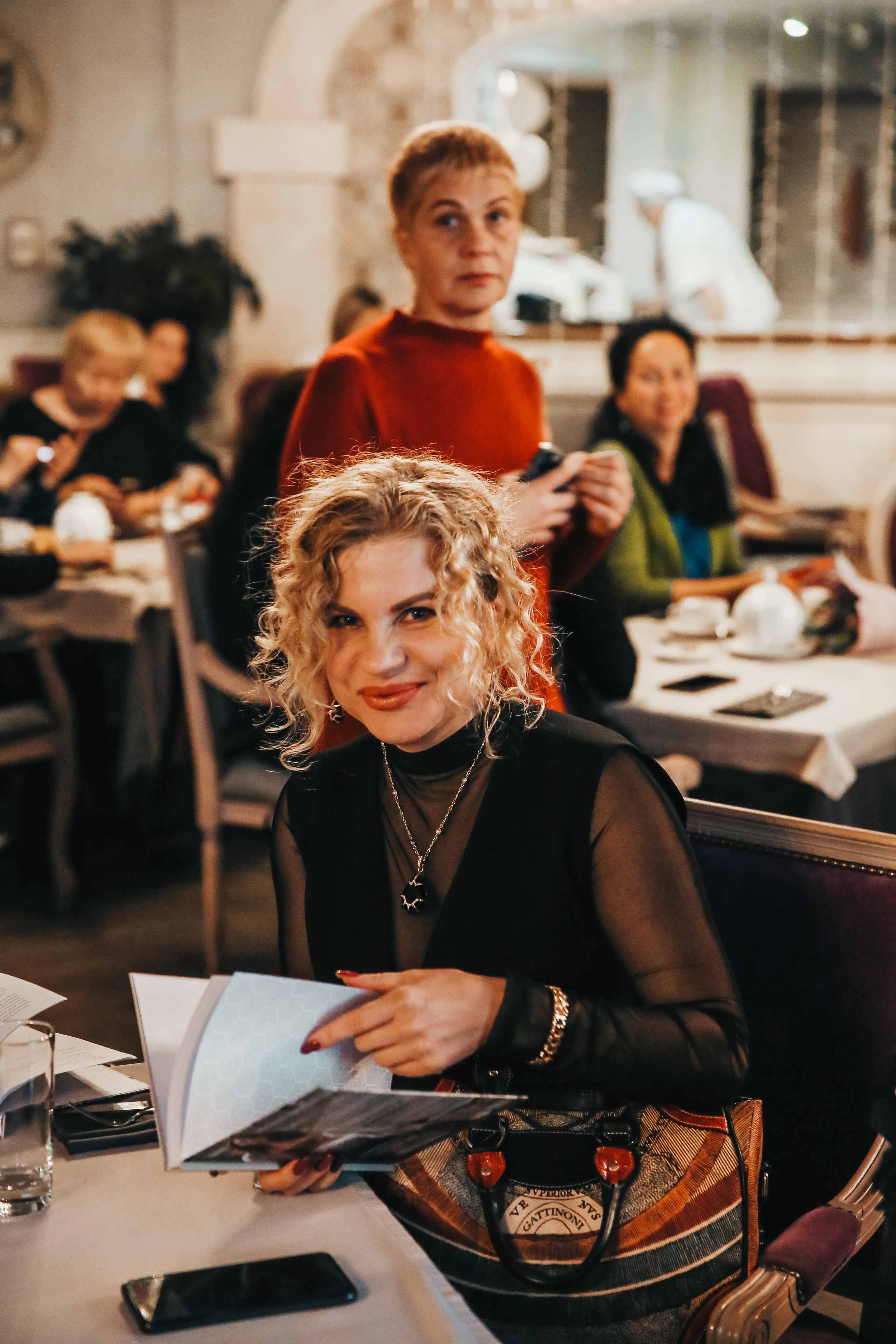 Бизнес ужин с коучем Евгенией Павловской 15.09.21. Фотограф и видеограф Анна Домашенко