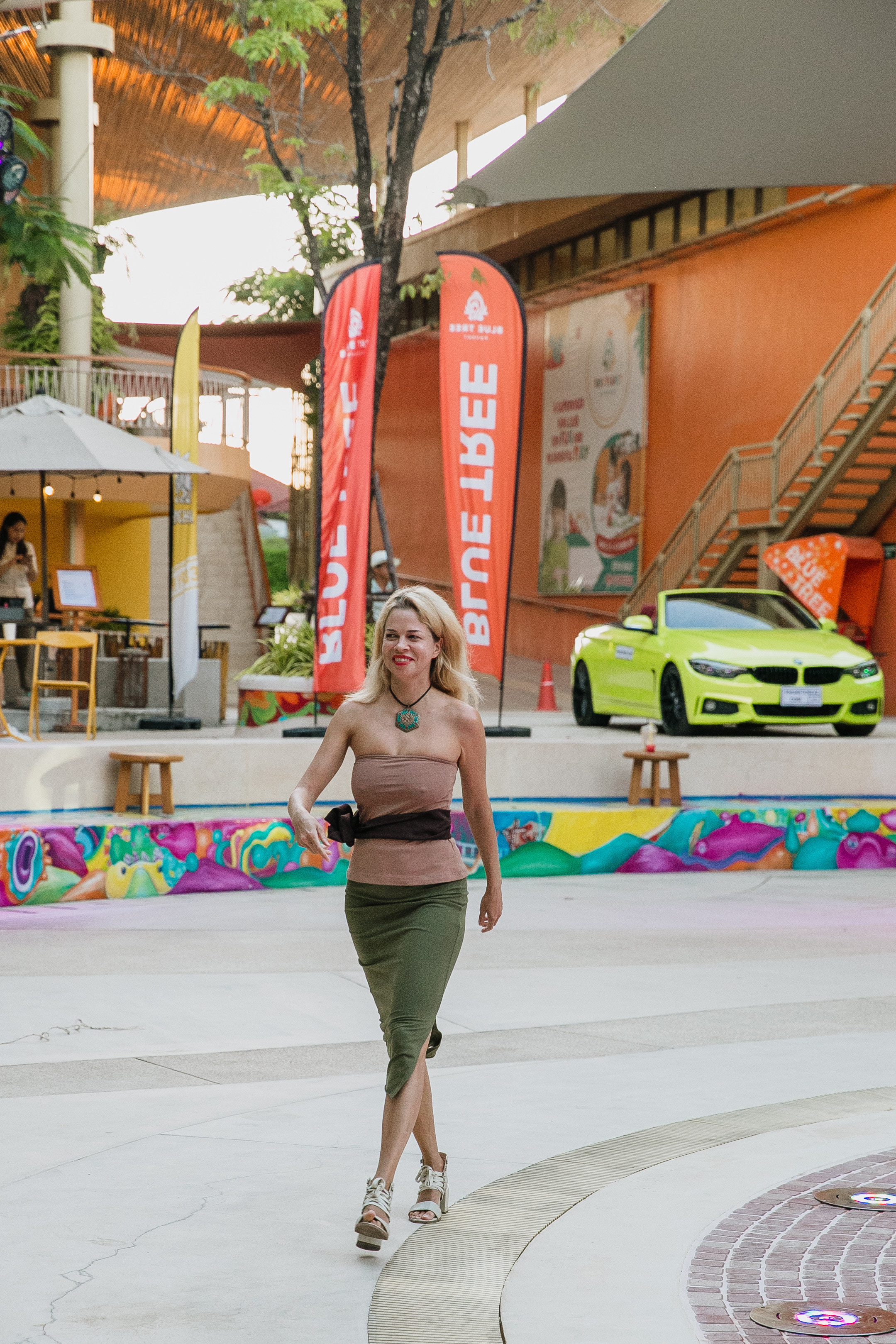 Показ AMORE Бангтао 30.09.23. Фотограф и видеограф Анна Домашенко