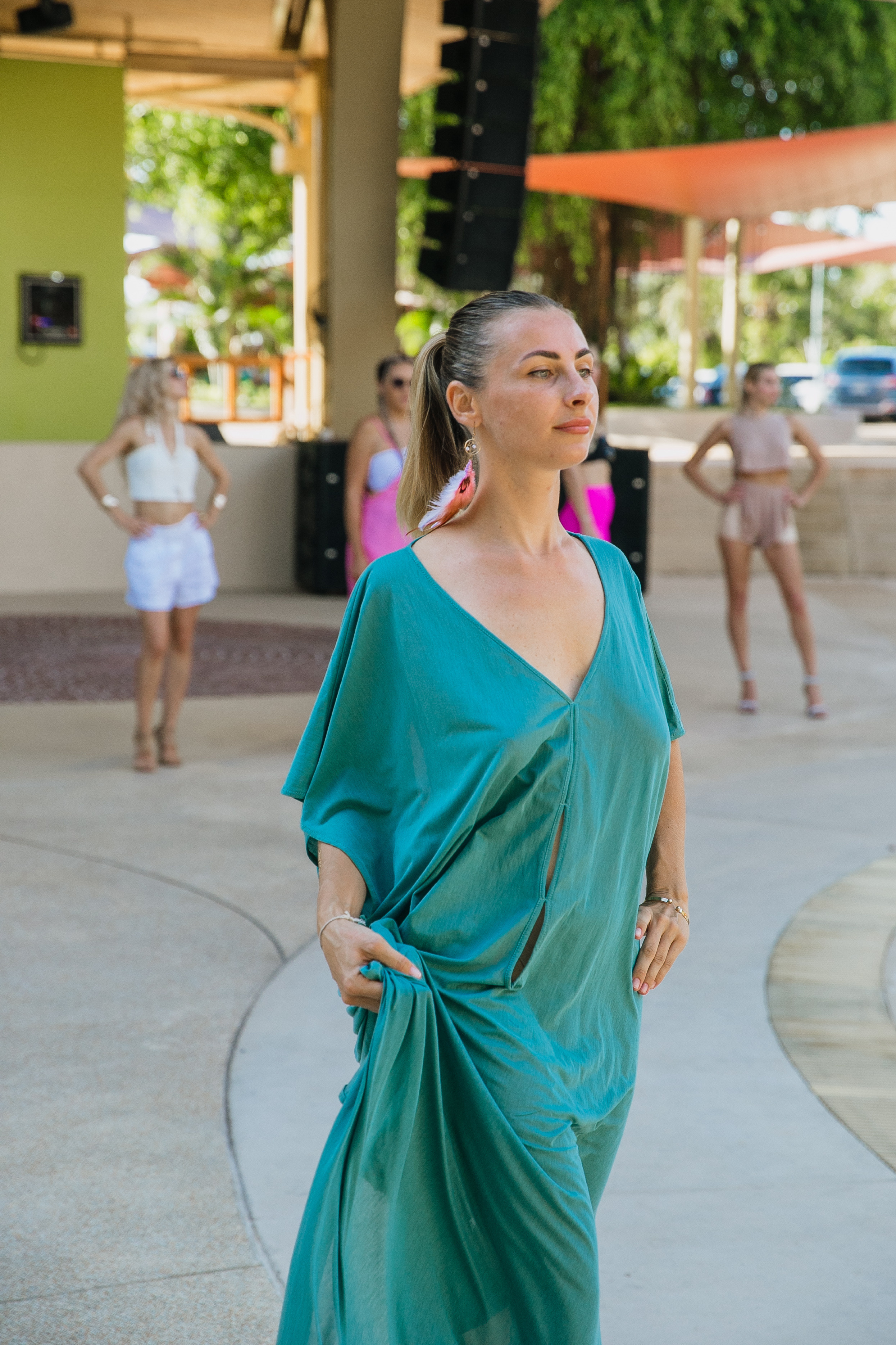 Показ AMORE Бангтао 30.09.23. Фотограф и видеограф Анна Домашенко