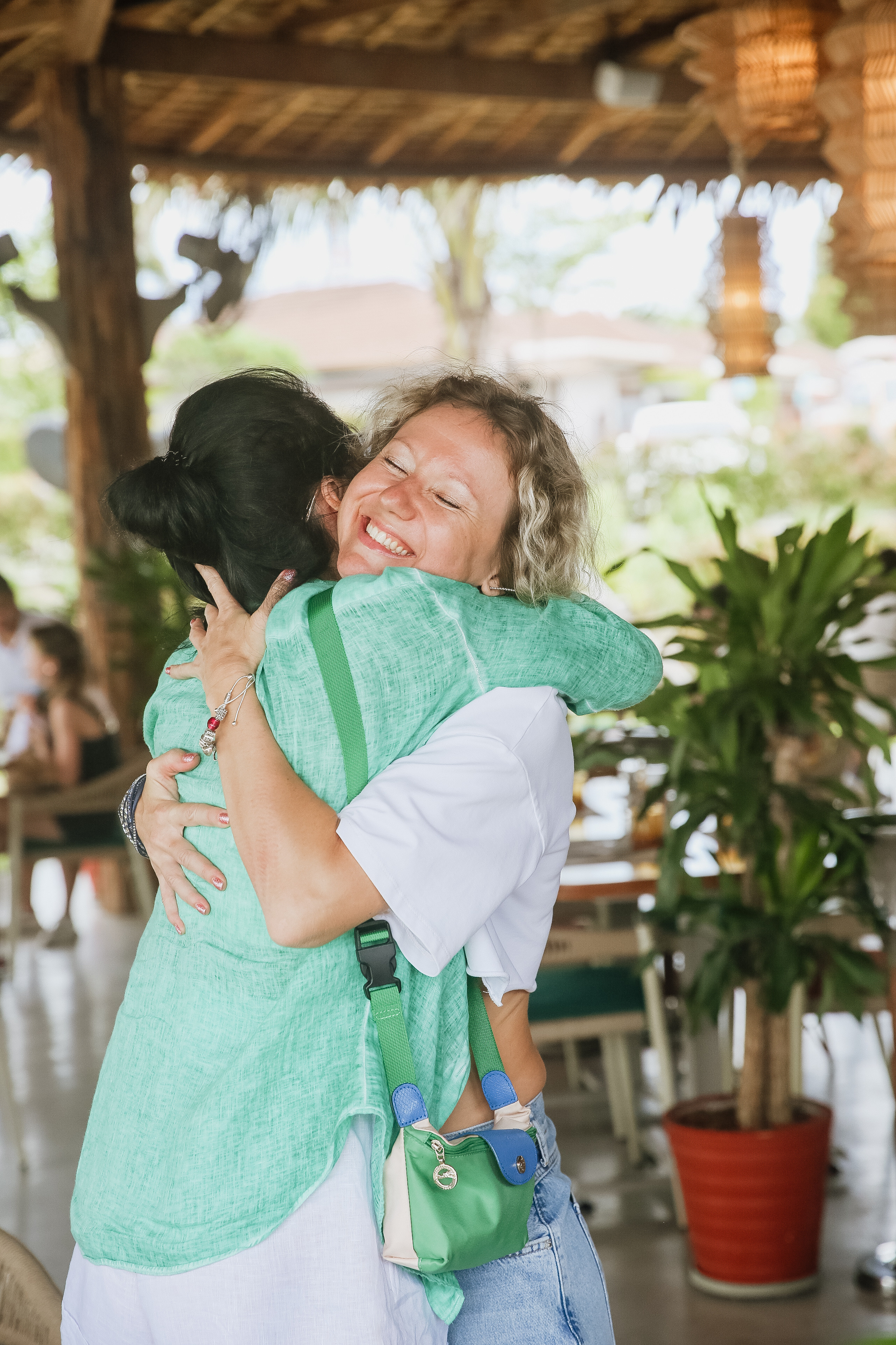 Завтрак женского клуба на Бангтао 3.08.23. Фотограф и видеограф Анна Домашенко