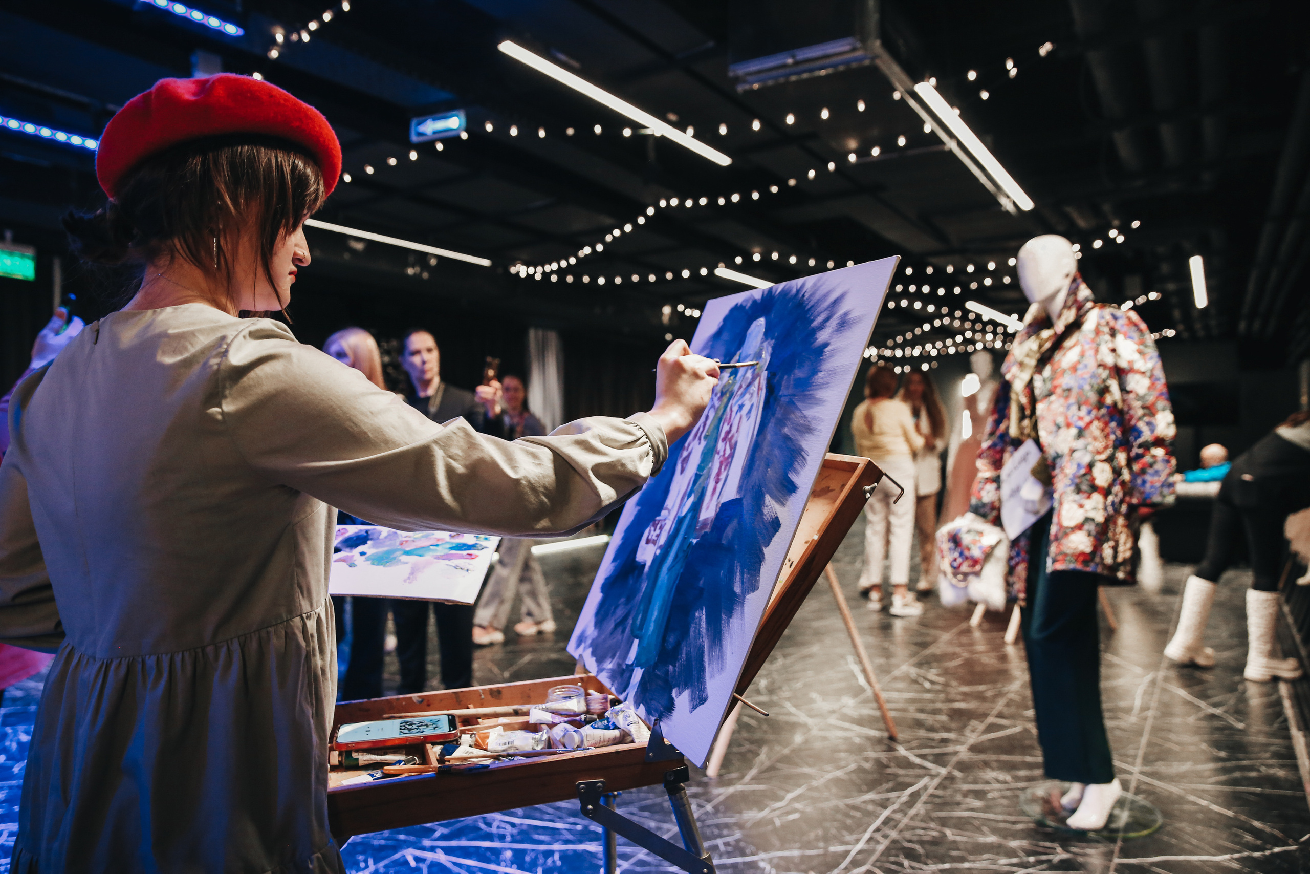 Показ ЯровитХолл. Фотограф и видеограф Анна Домашенко