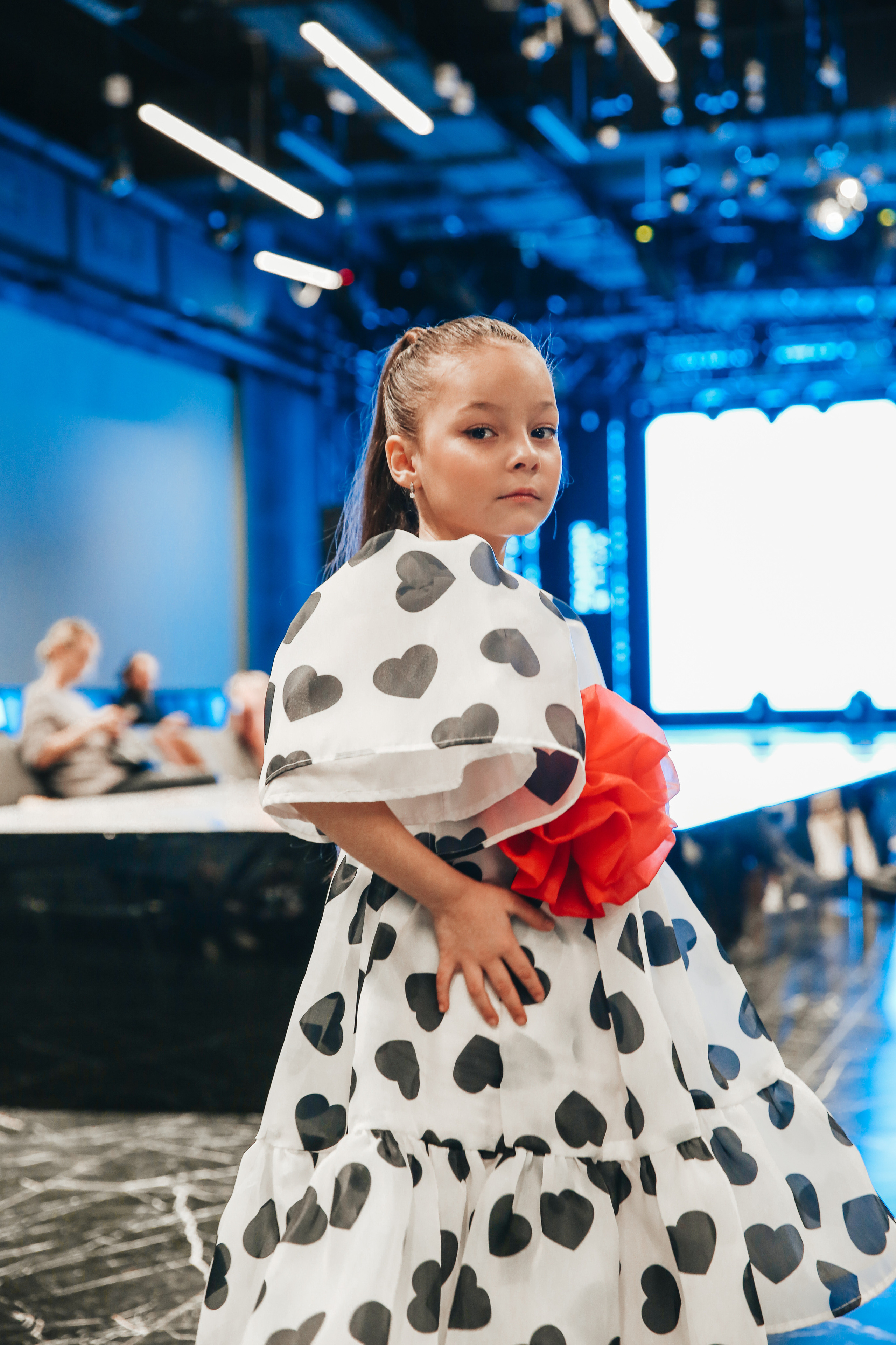 Показ ЯровитХолл. Фотограф и видеограф Анна Домашенко