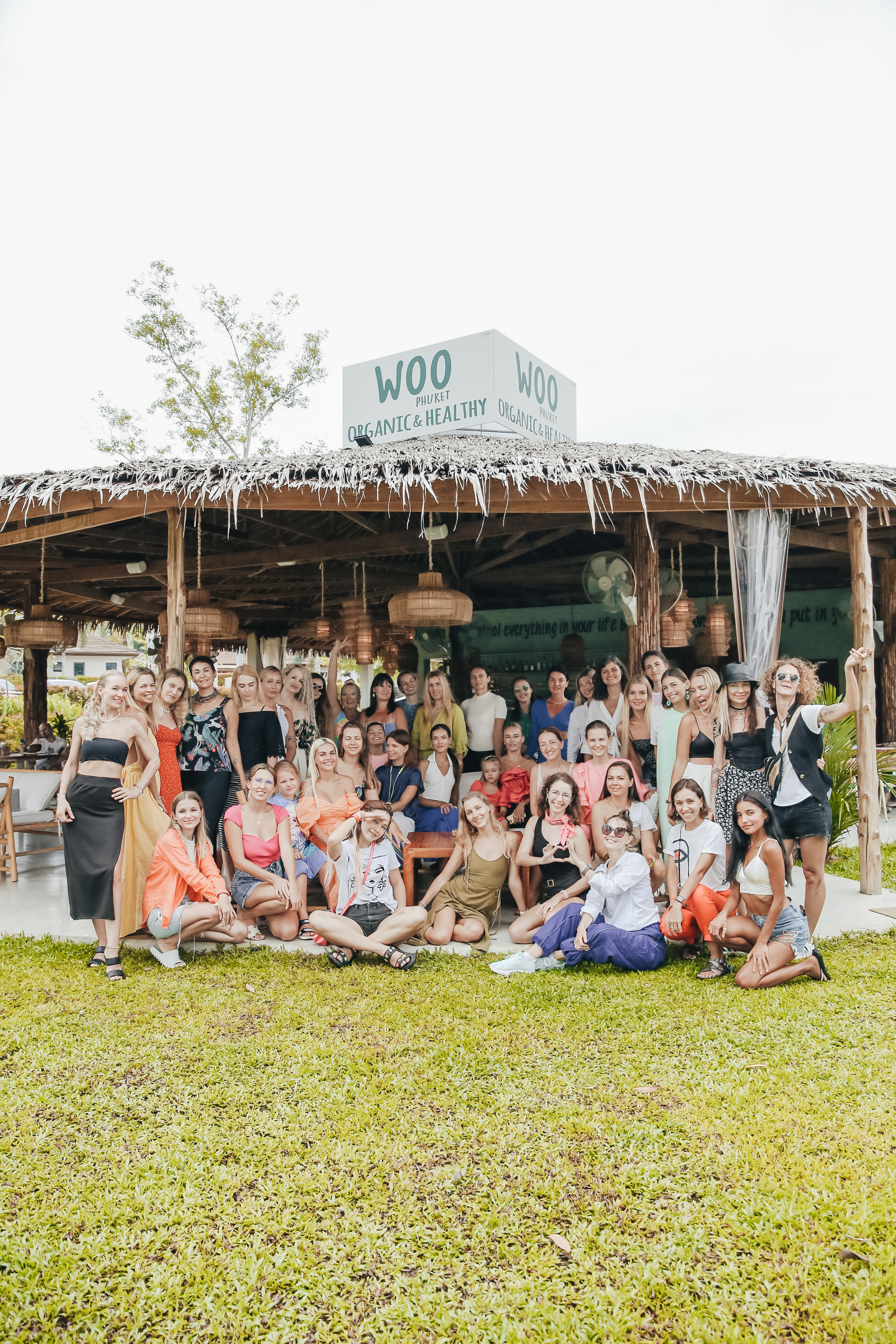 Завтрак женского клуба  Бангтао 10.08.23. Фотограф и видеограф Анна Домашенко