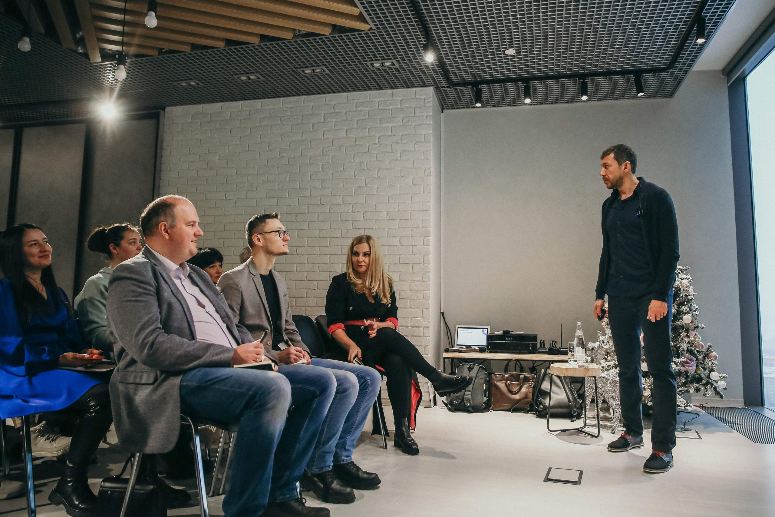 Тренинг Мавлютова МоскваСити. Фотограф и видеограф Анна Домашенко