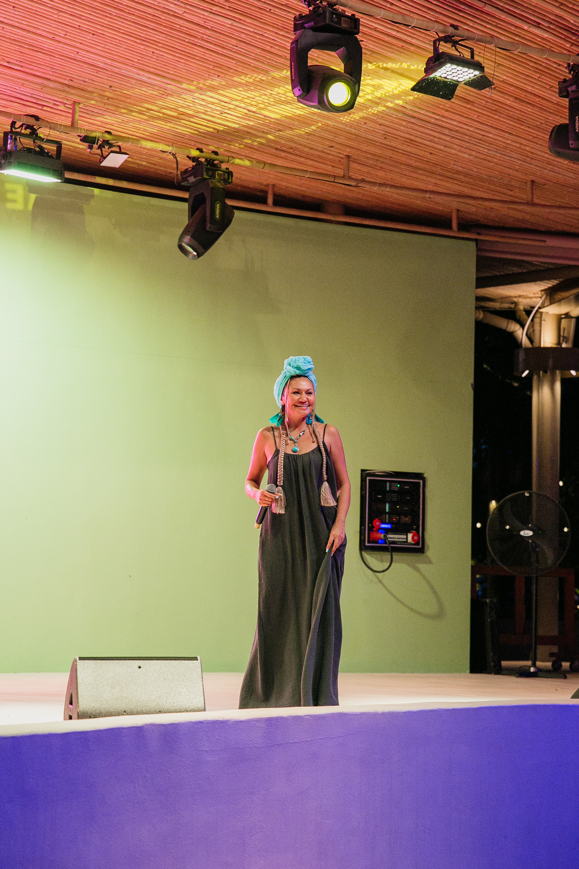 Показ AMORE Бангтао 30.09.23. Фотограф и видеограф Анна Домашенко