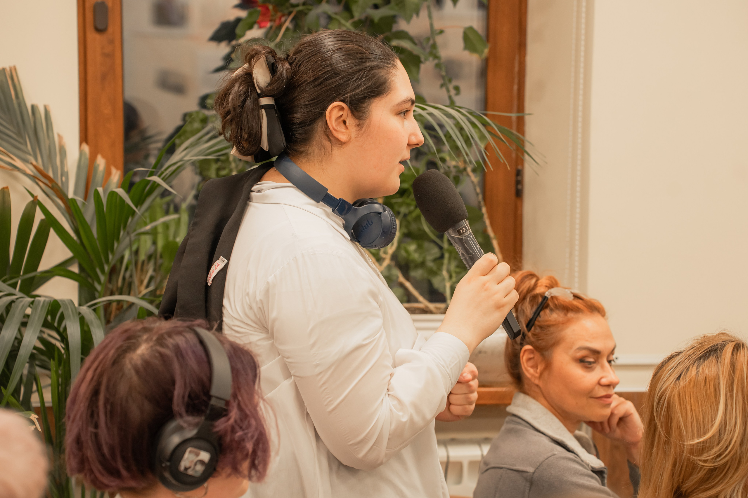 Презентация книги «Человек за бортом», автор София Цой. Репортажный фотограф Анастасия Рубцова