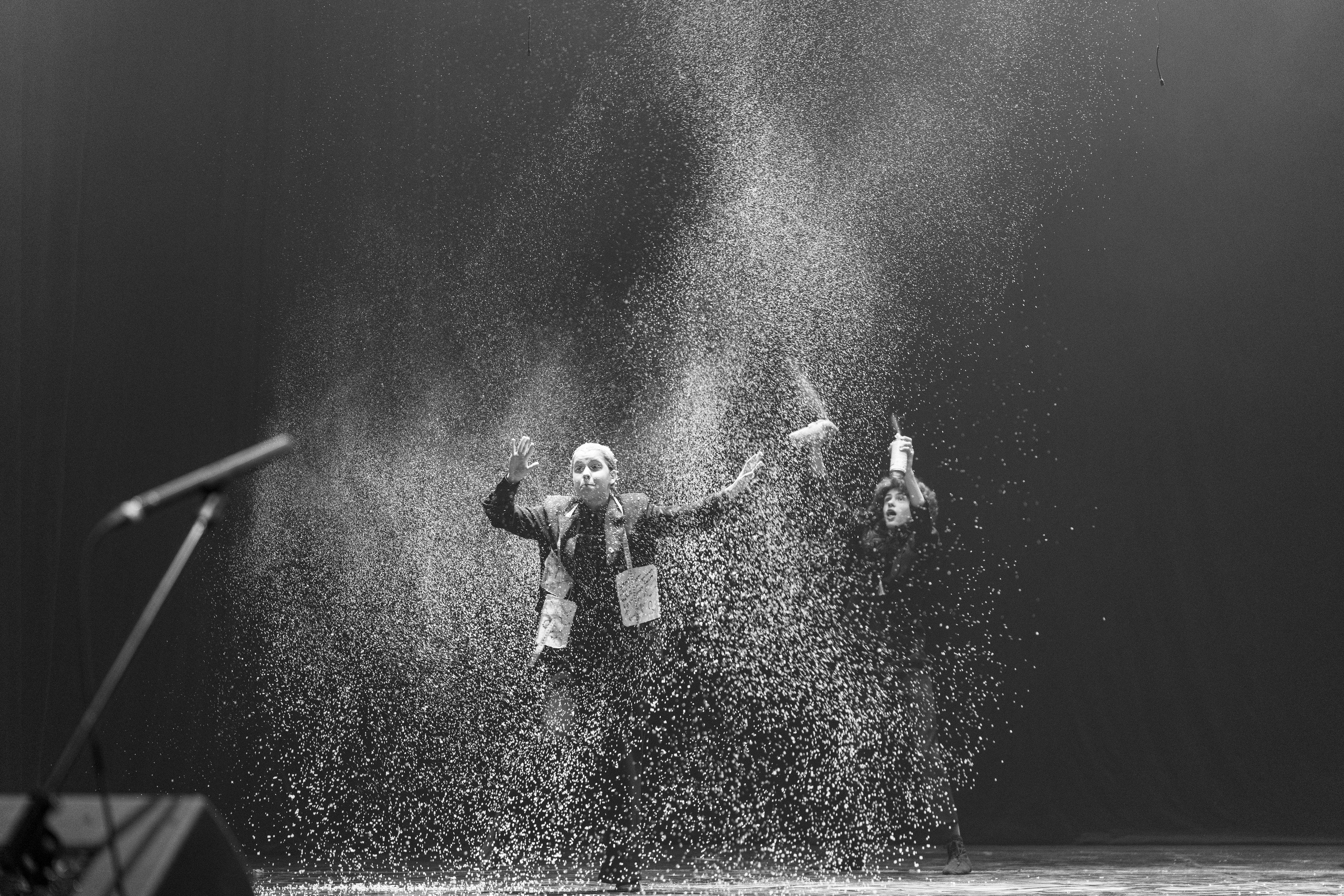 Гоголь. Зарисовки. Фотограф Сергей Ловкий