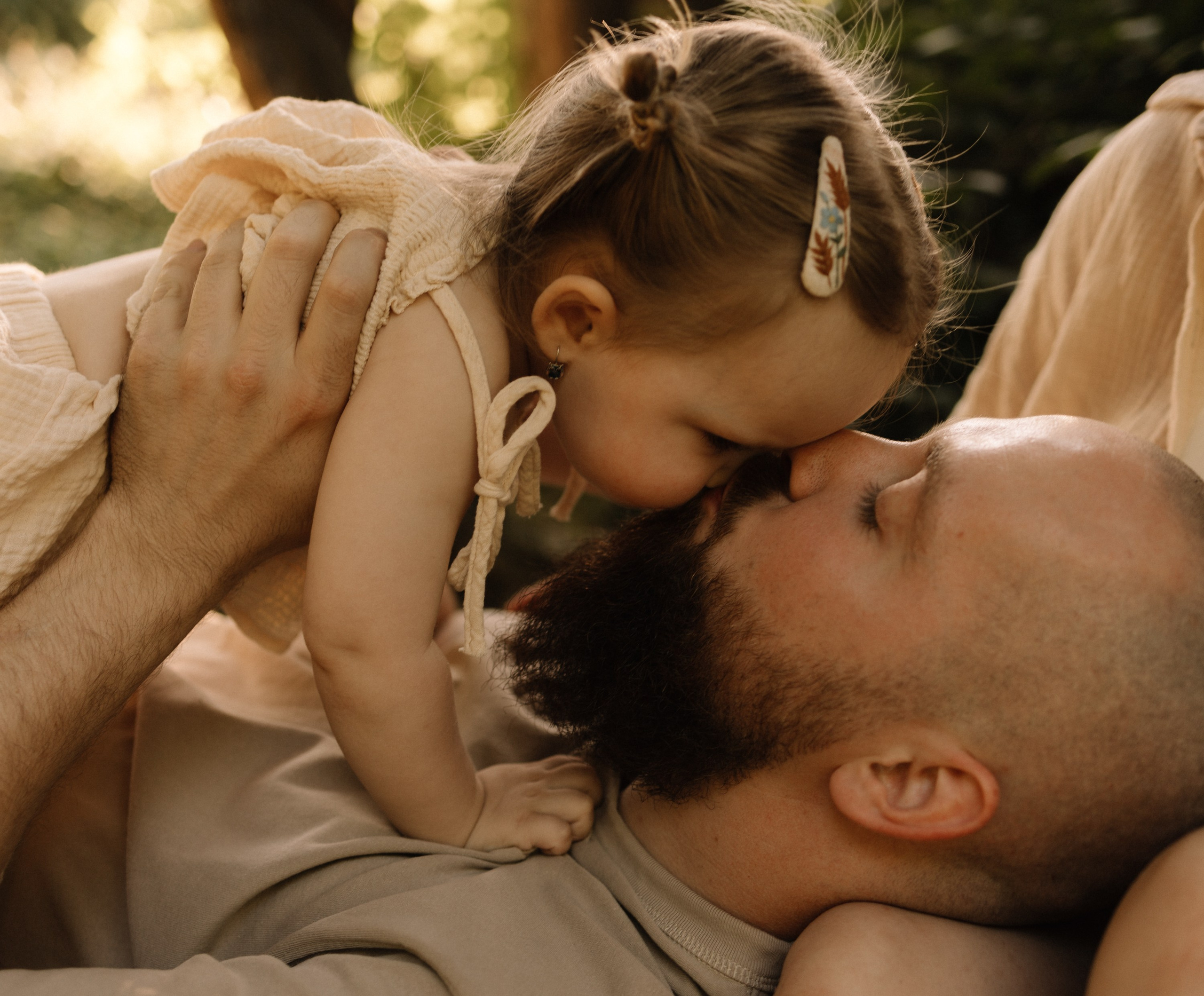 К двум годам Машули — дендрарий. Семейный фотограф в Краснодаре Храмова Анна