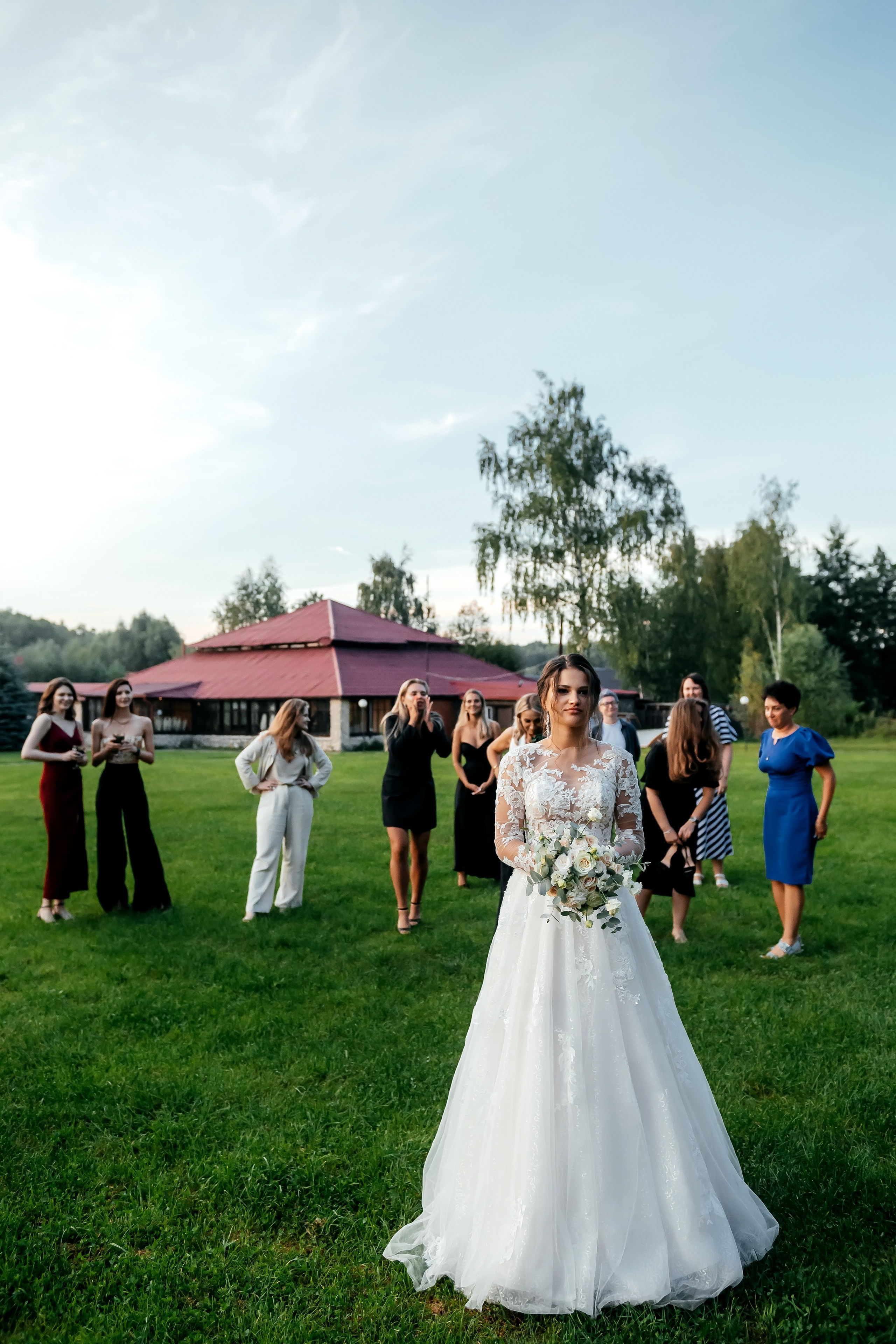 Медвежьи озера и любовь. Свадебная фотоистория. Свадебный и семейный фотограф Виктория Носачёва. Щелково, Москва и МО