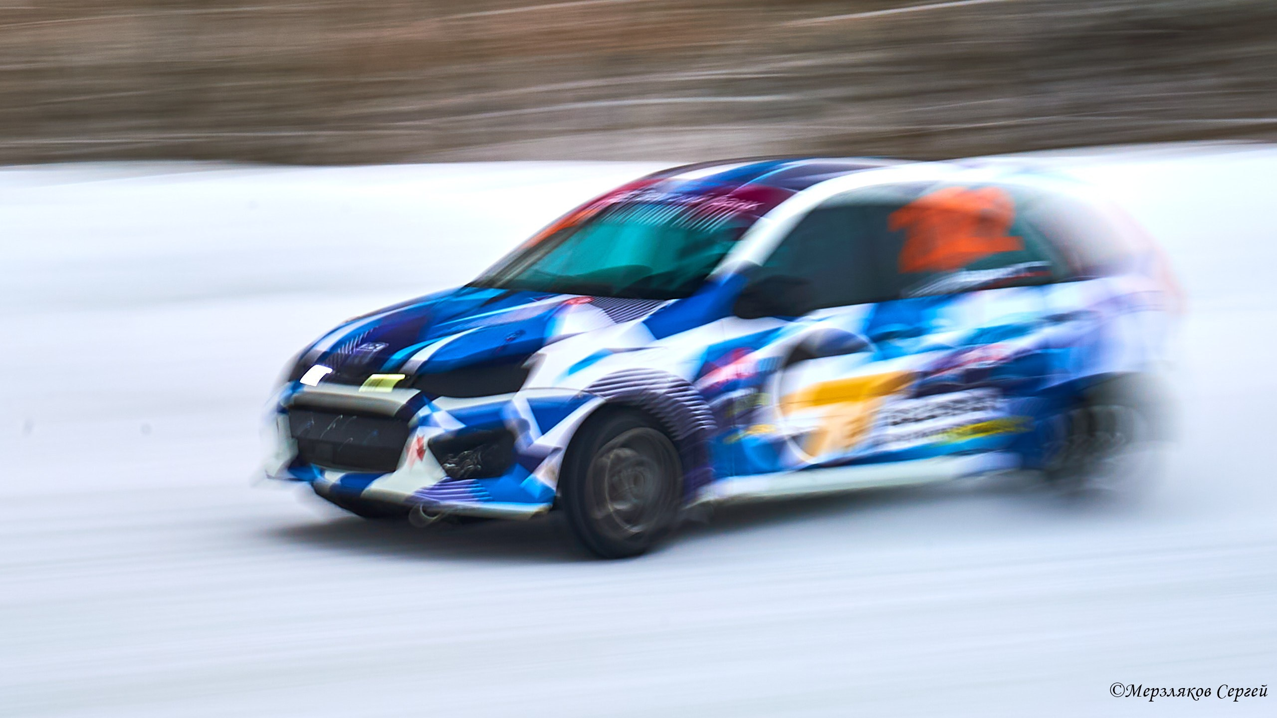 Трековые автогонки на льду Чемпионат России. Спортивный репортажный фотограф в Ижевске Сергей Мерзляков