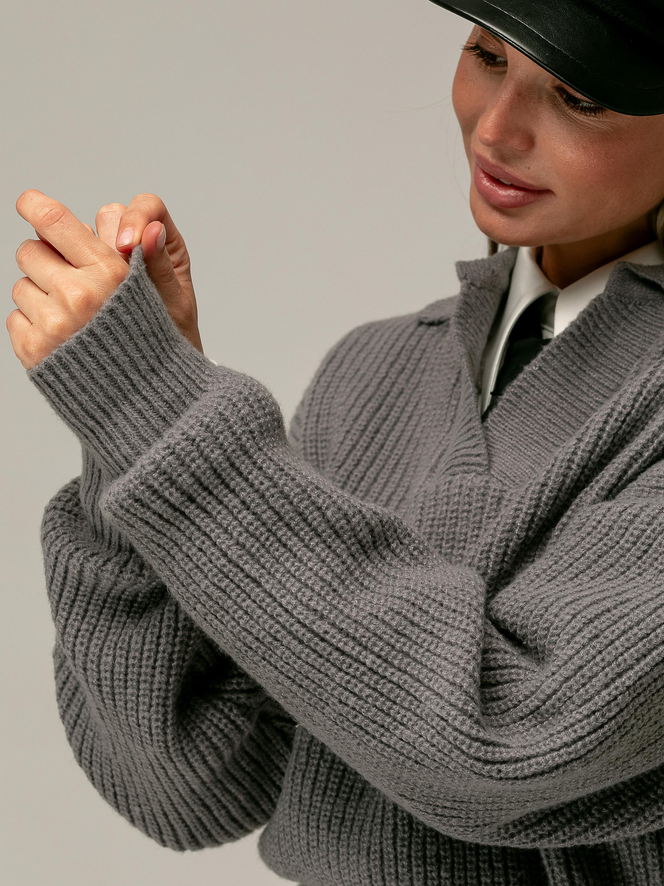 Каталожная фотосессия свитеров для WILDBERRIES. Семейный и свадебный фотограф в Санкт-Петербурге Таша Семёнова