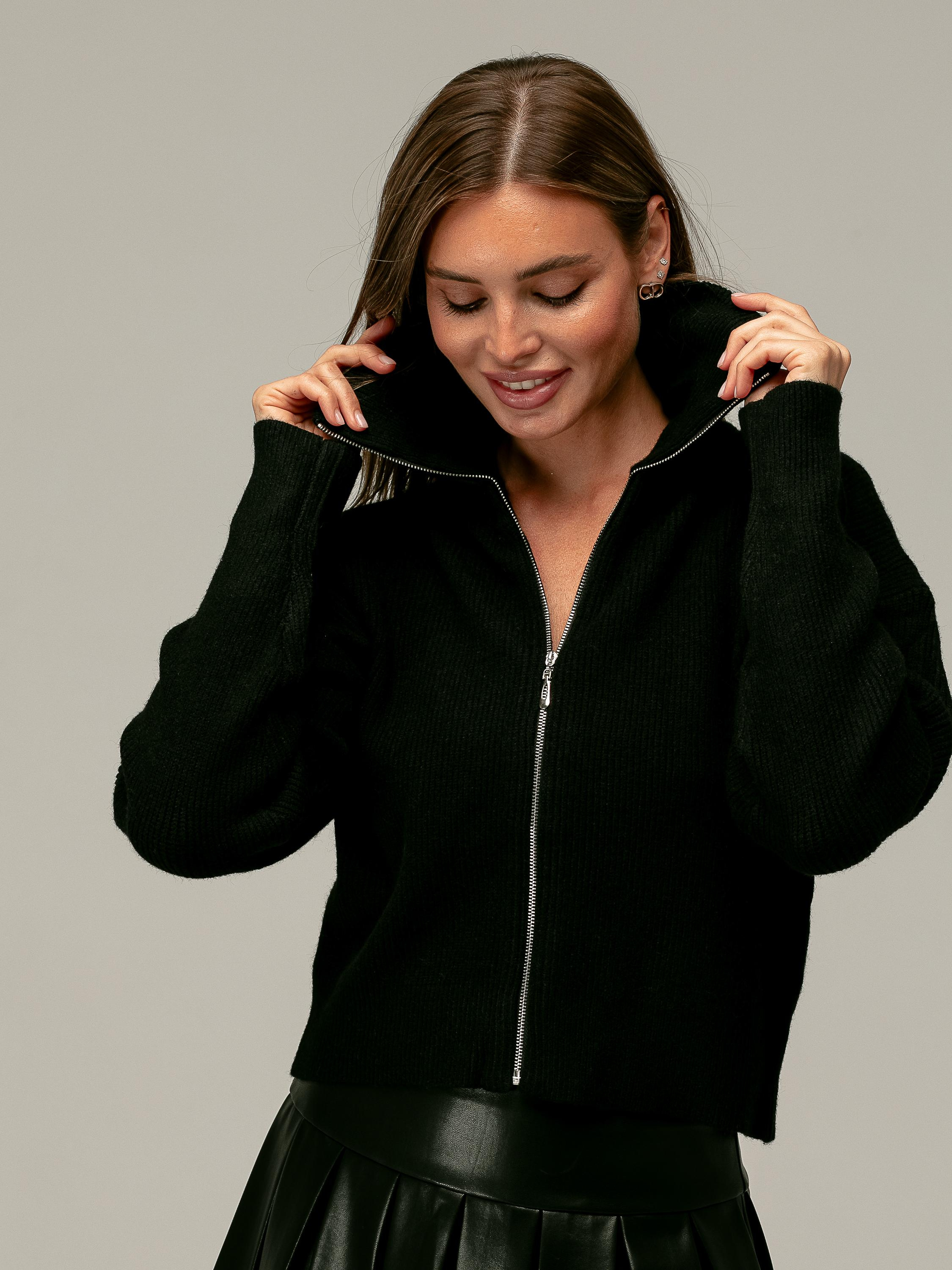 Фотограф для съемки на маркетплейс. Семейный и свадебный фотограф в Санкт-Петербурге Таша Семёнова