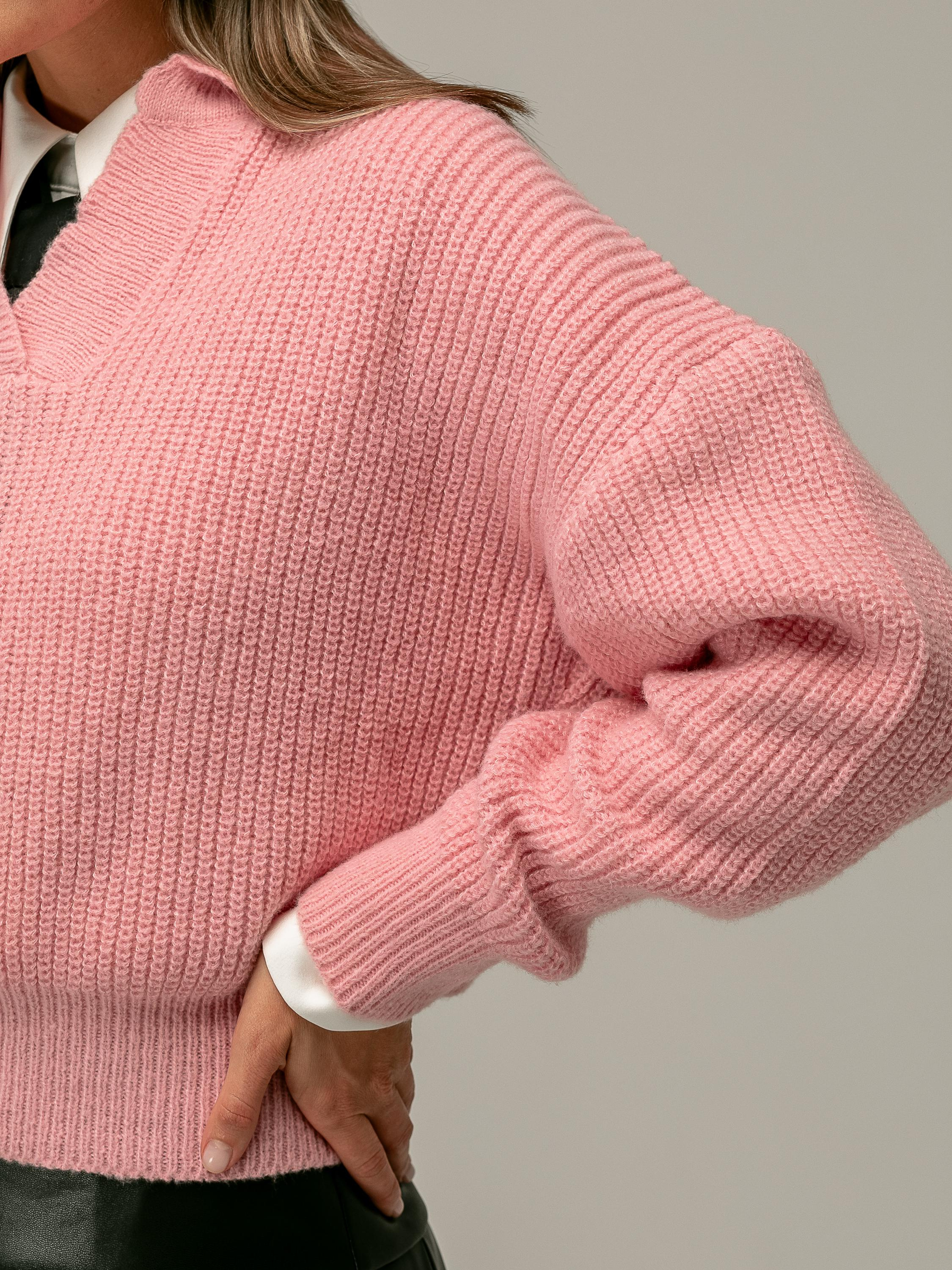 Каталожная фотосессия свитеров для WILDBERRIES. Семейный и свадебный фотограф в Санкт-Петербурге Таша Семёнова