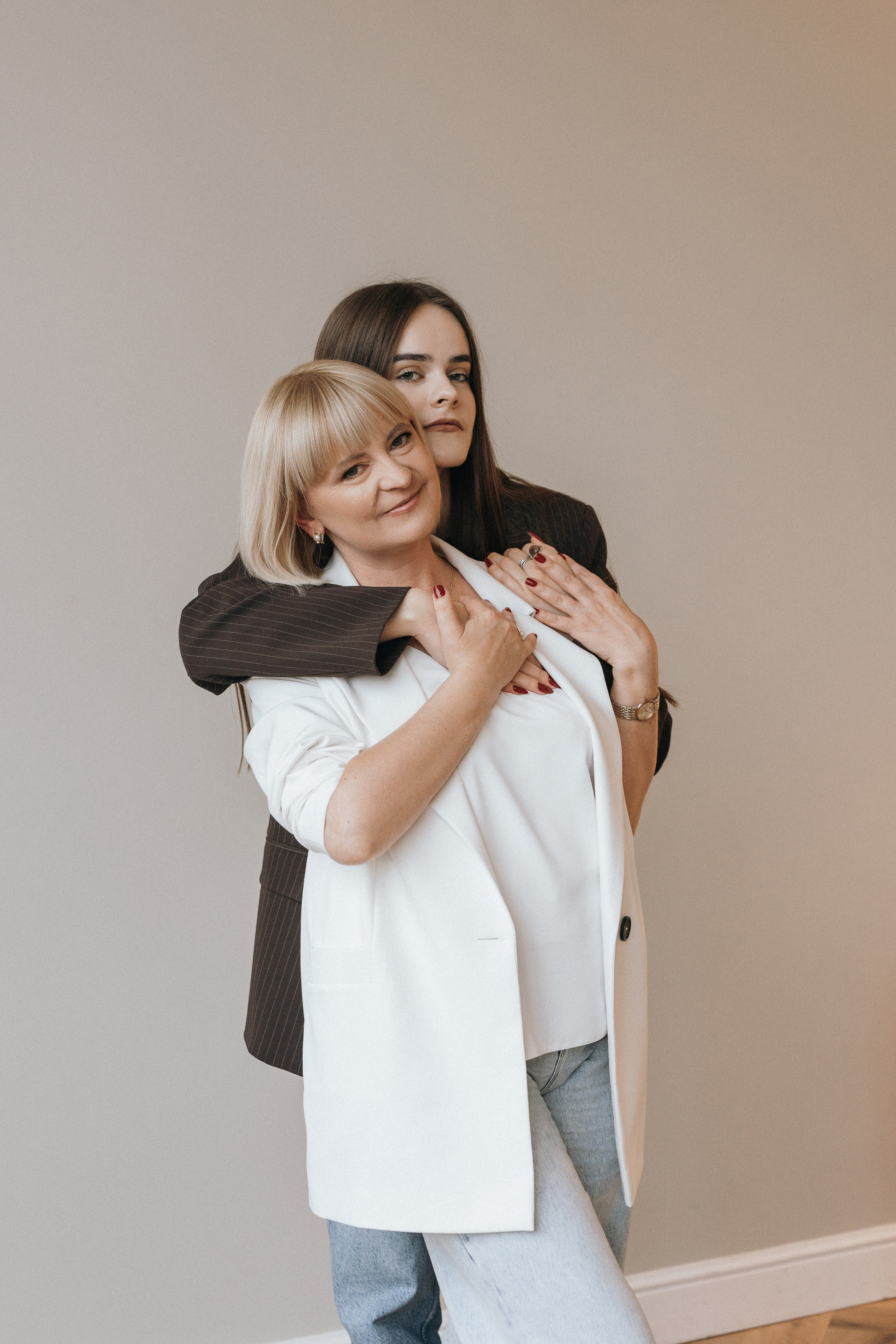 Мама и дочь. Ваш семейный фотограф в Минске — Вика Трегубова