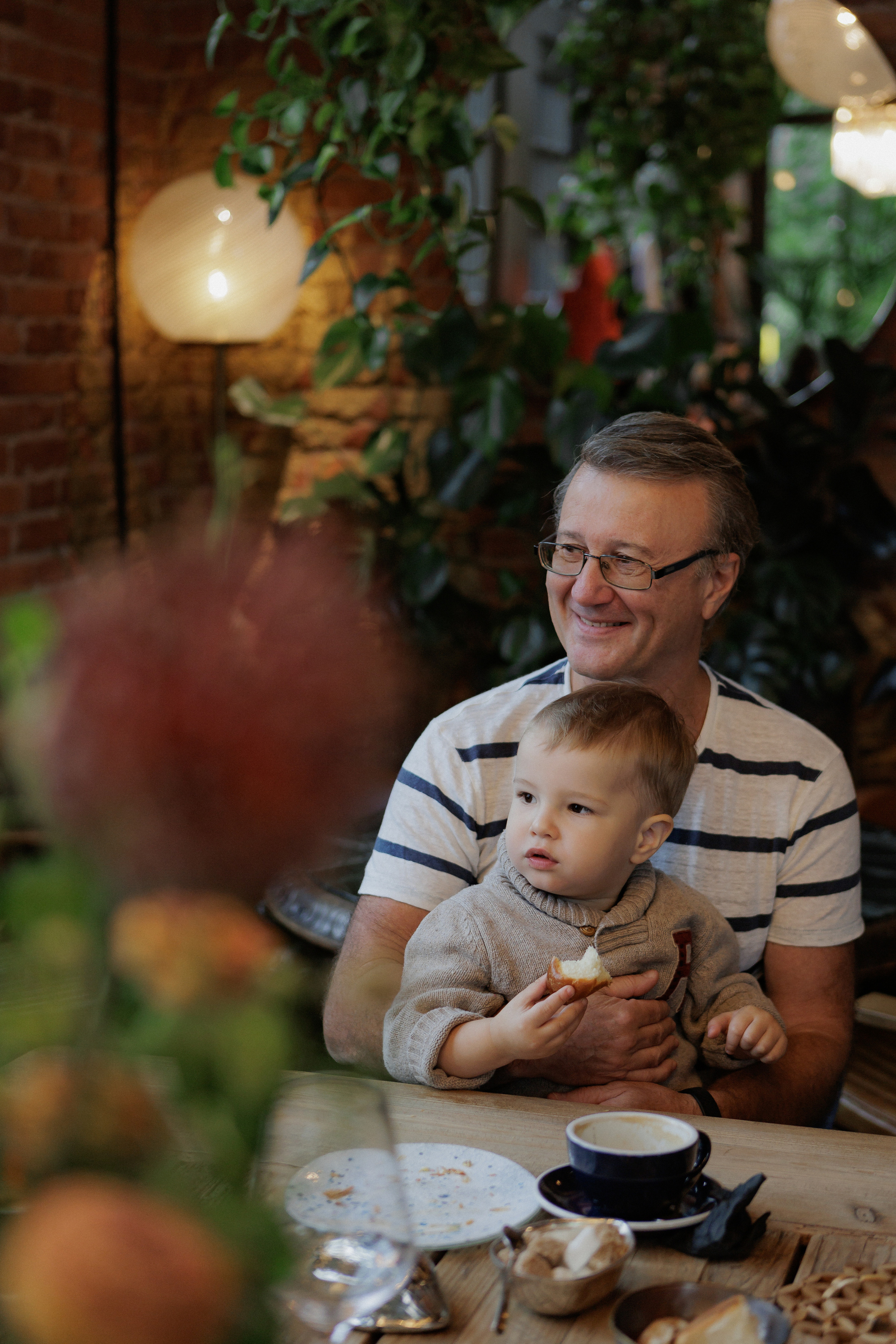 Семейная съемка спб, семейный завтрак в ресторане, фото с детьми, детская съемка спб, семейный фотограф Санкт-Петербург, Cococo bistro