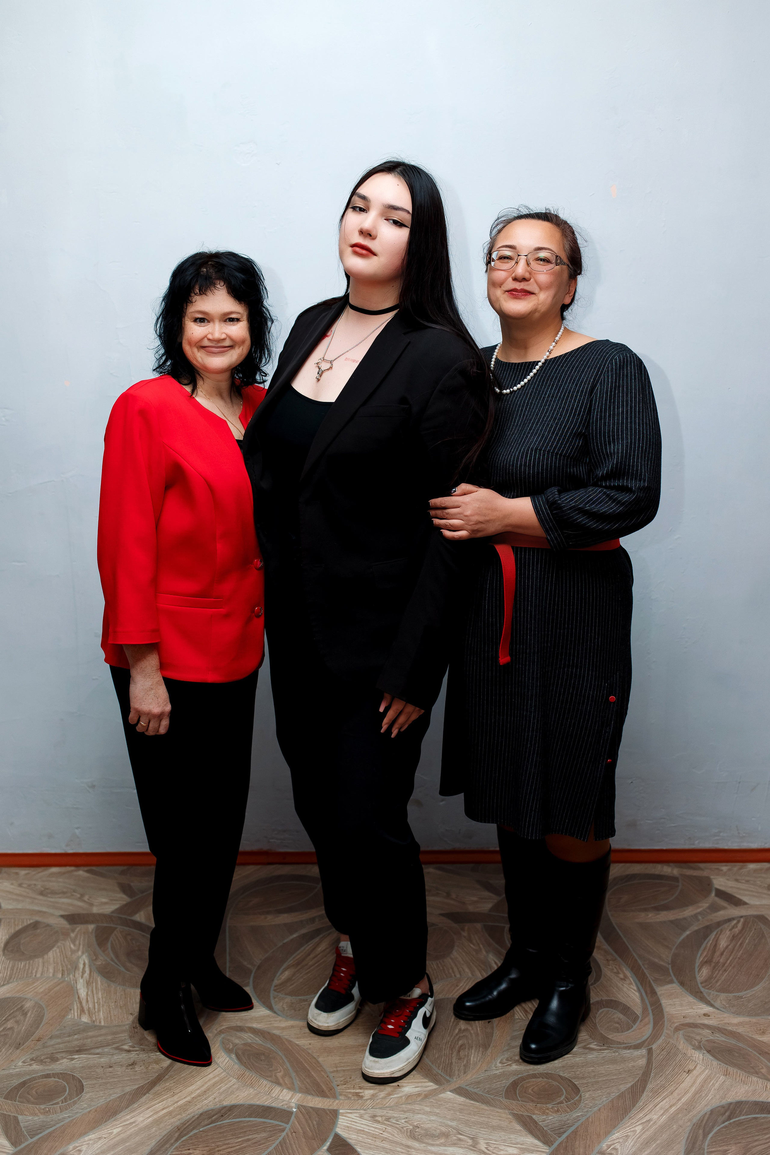 11 класс съемка в школе. Фотограф Любовь Корниенко, Примоский край