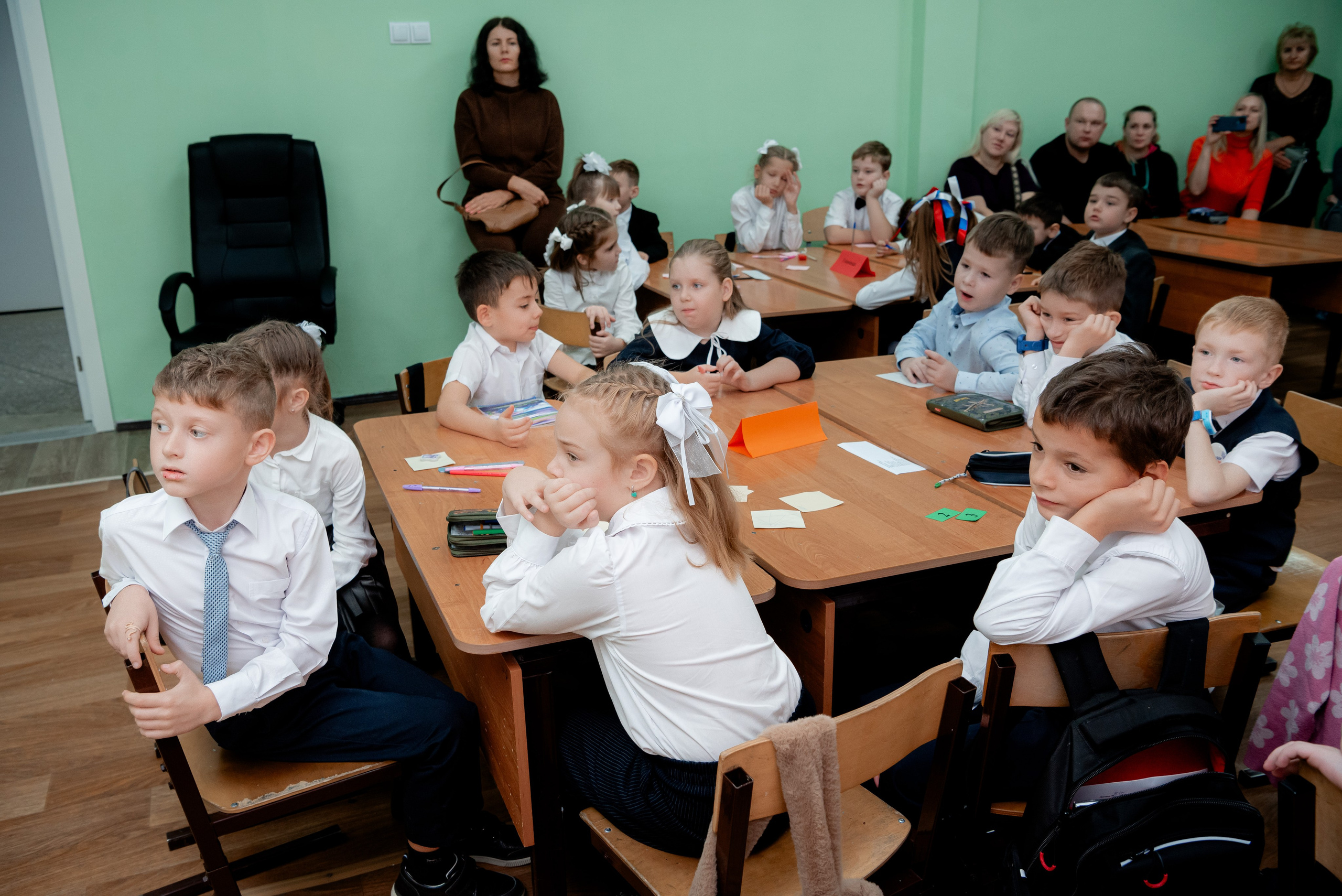 Открытый урок первоклашек в Школе. Фотограф в Волгограде и Волжском Александр Горбань