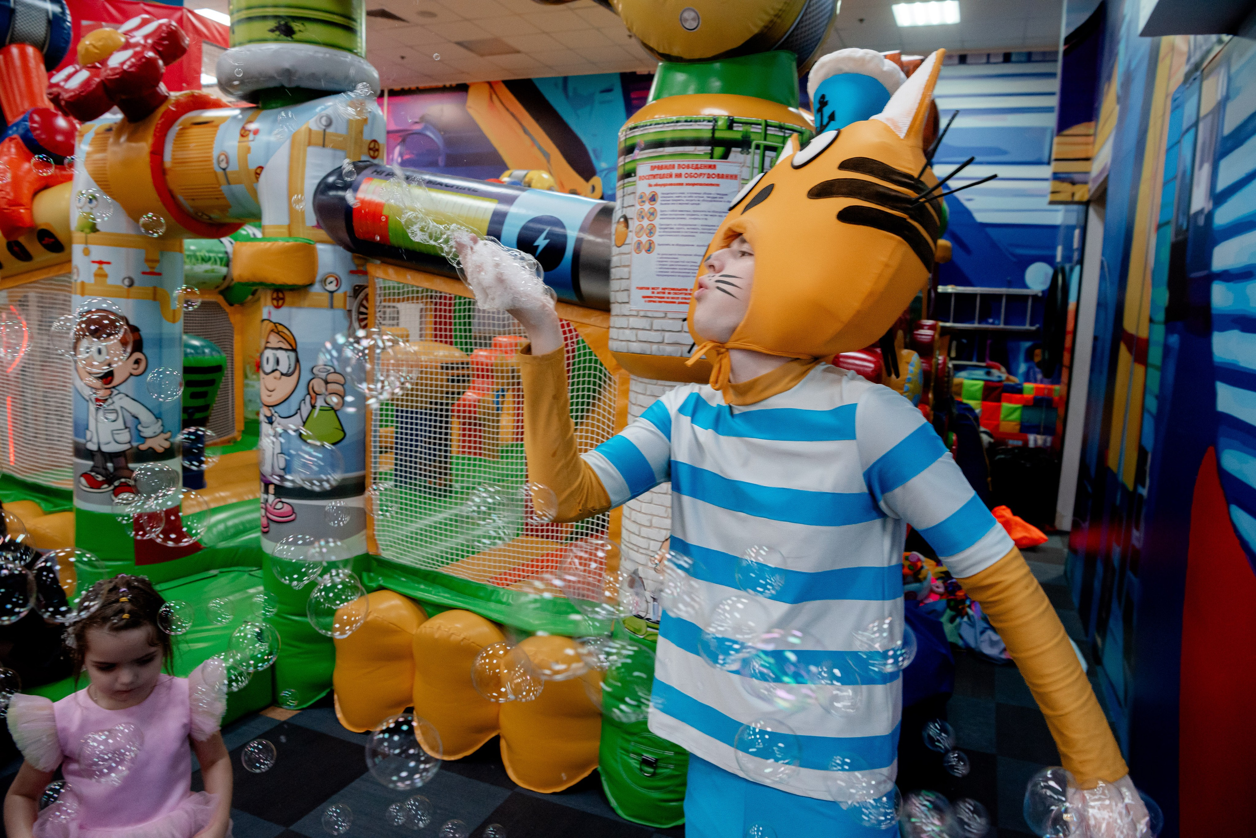 ДР В Локо Мотив Аниматоры Три кота. Фотограф в Волгограде и Волжском Александр Горбань