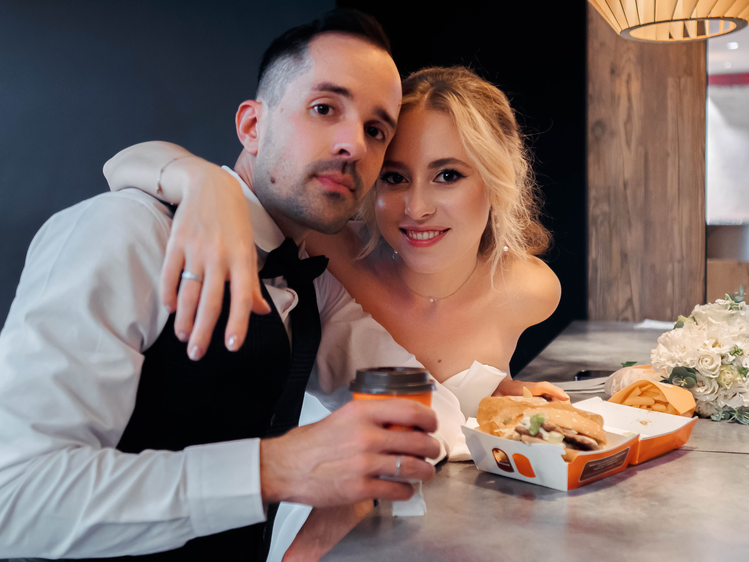 Свадьба — парковка Моремолл. Фотограф в Сочи