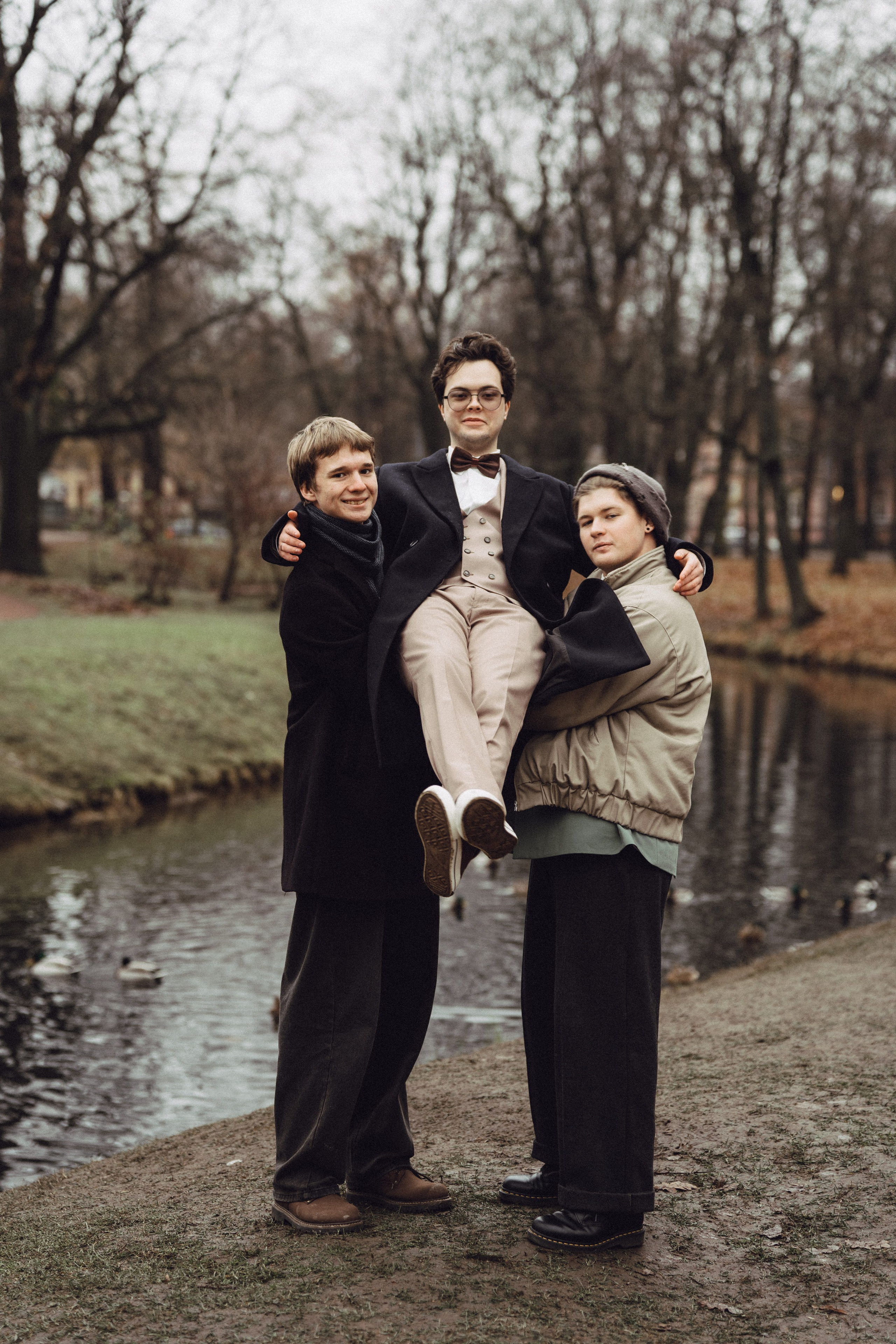 СВАДЕБНАЯ СЬЕМКА ВО ВТОРОМ ДВОРЦЕ С ГОСТЯМИ И ПРОГУЛКА В ТАВРИЧЕСКОМ САДУ. Профессиональный фотограф, Санкт-Петербург — Виктория Богомолова