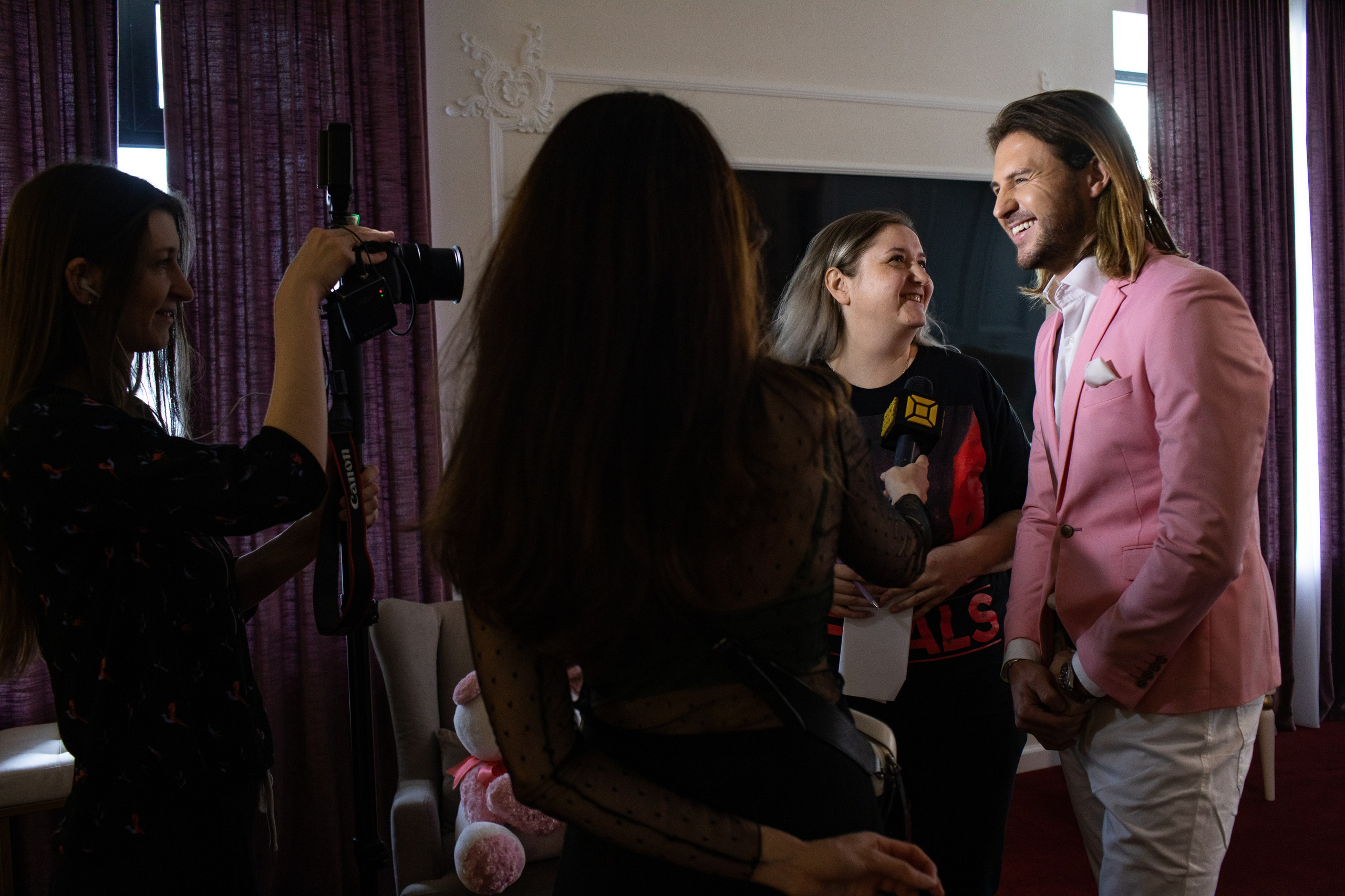 Съемка клипа Анни Калашниковой «Не ври мне в Риме». Art photographer Nino