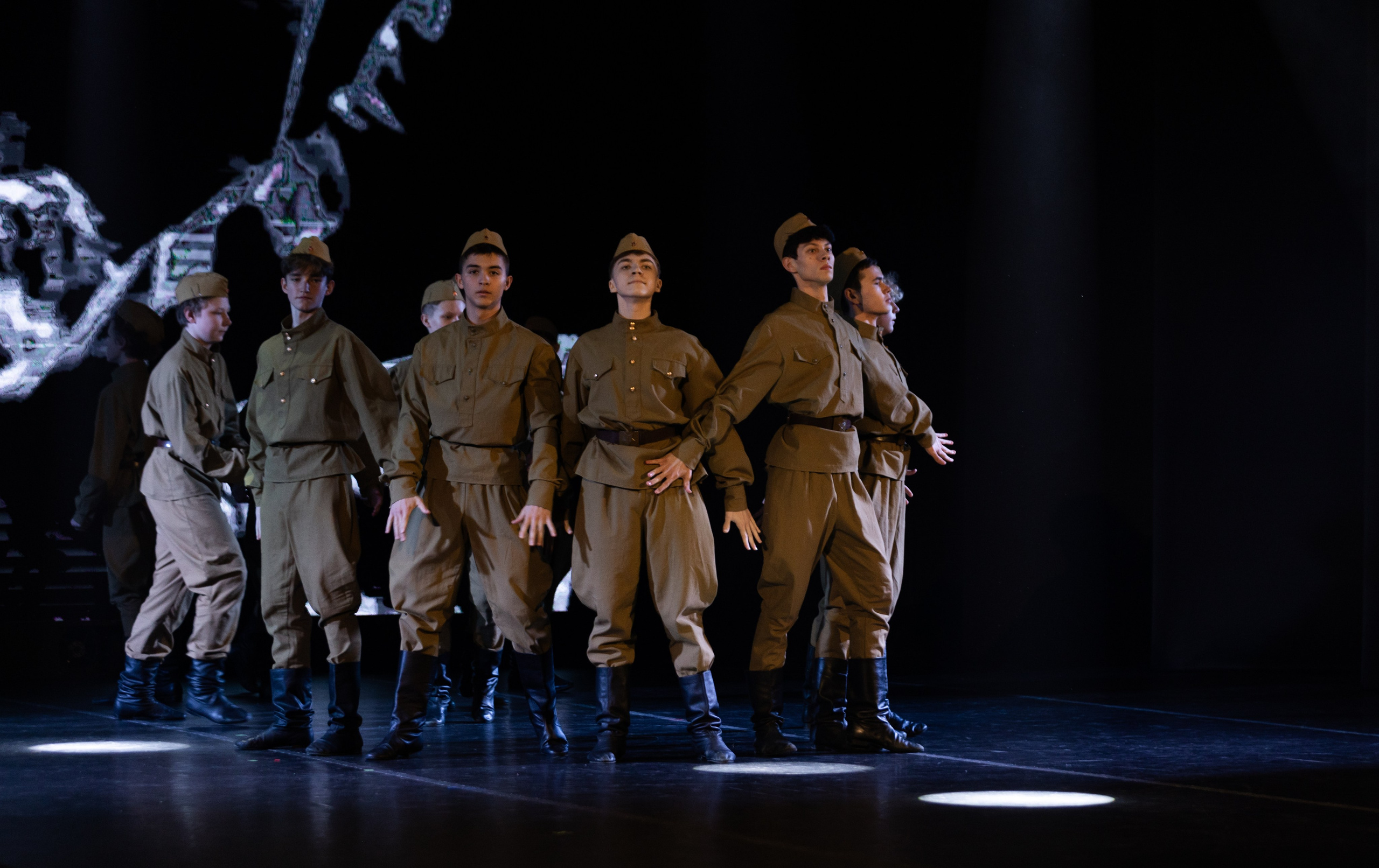 Спектакль «Будем жить». Молодежный театр Призма. Фотограф в Нижнем Новгороде, Дзержинске Олеся Хозяева