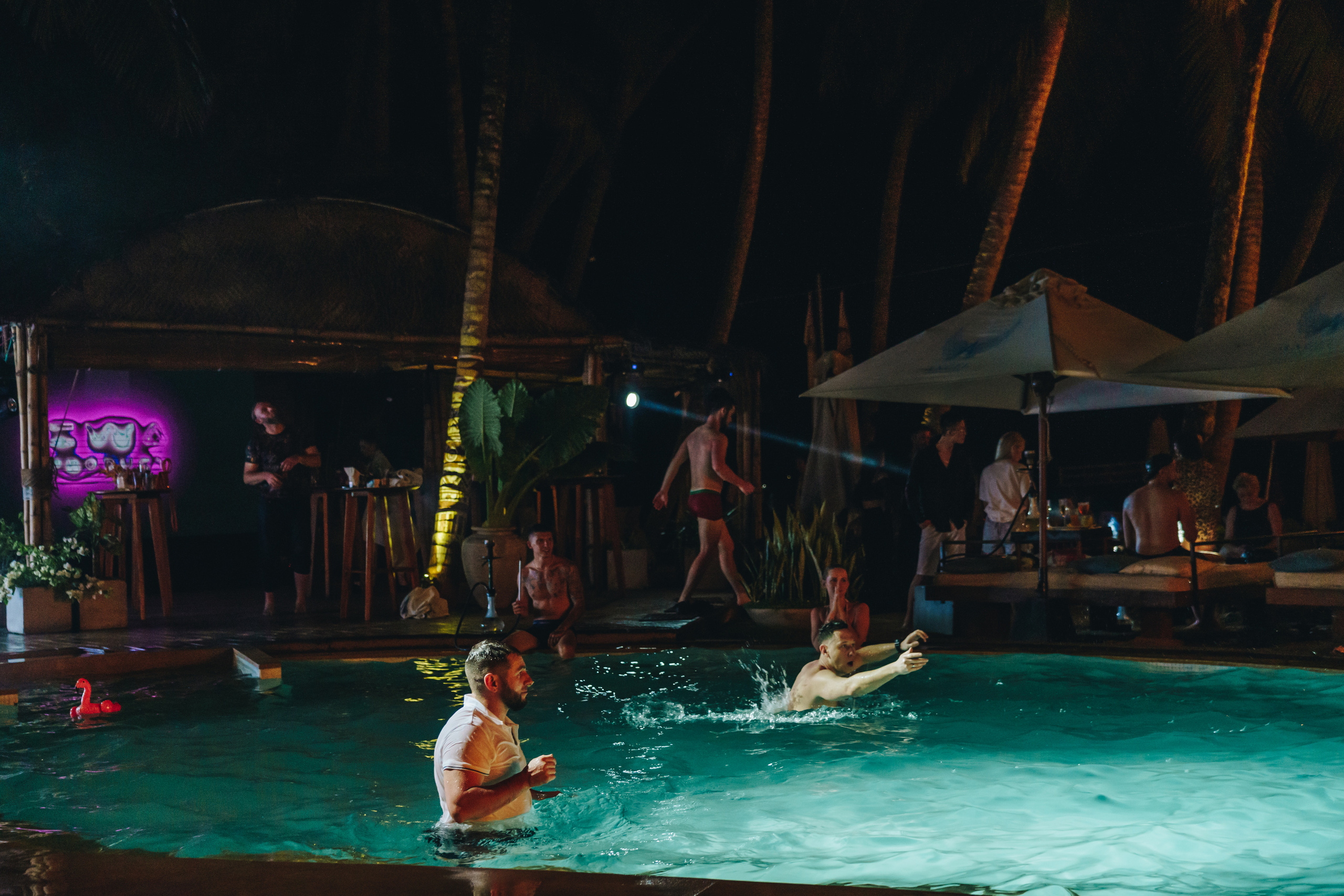 Вечеринка компании EWA в Angel Beach (Унаватуна, Шри-Ланка). Фотограф Марина Каныгина (Федосеева)