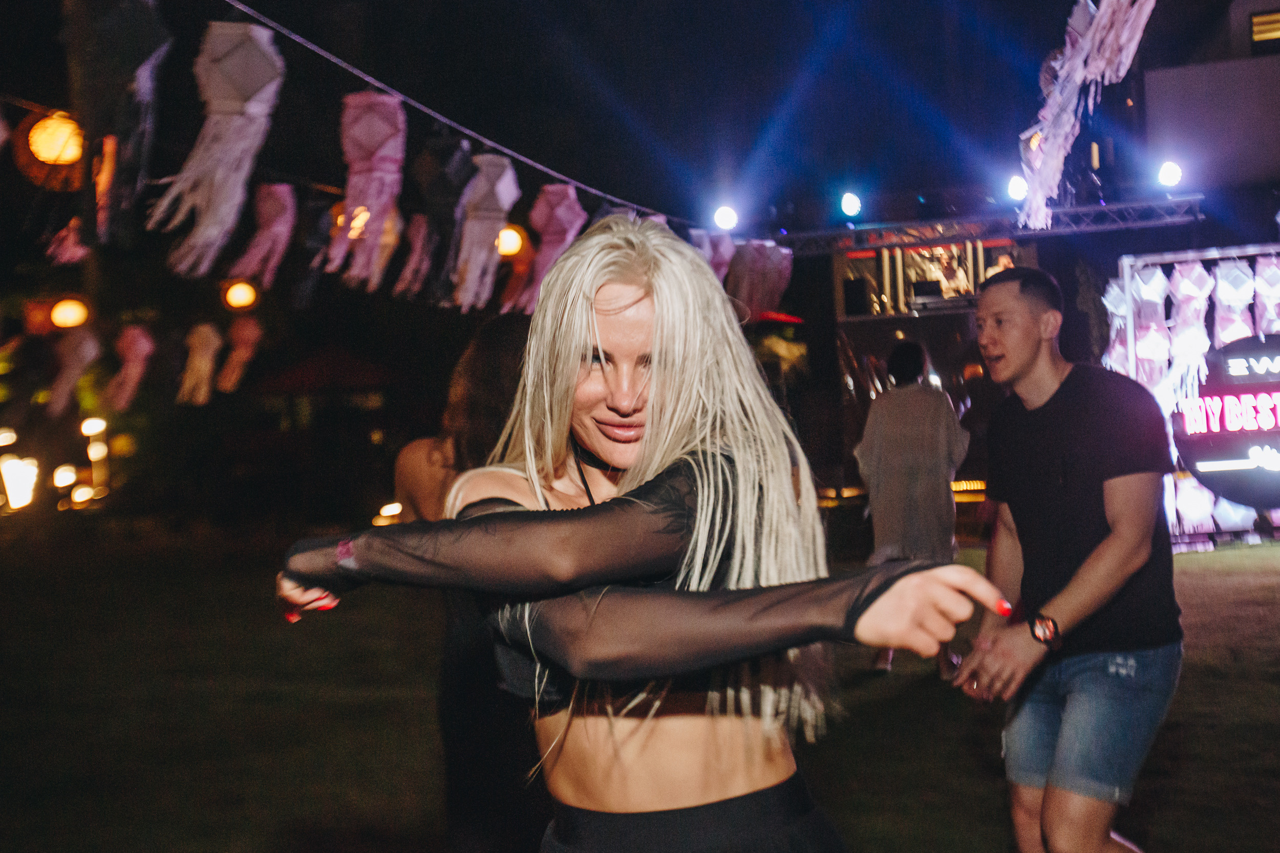 Вечеринка в W15 (Велигама, Шри-Ланка). Фотограф Марина Каныгина (Федосеева)