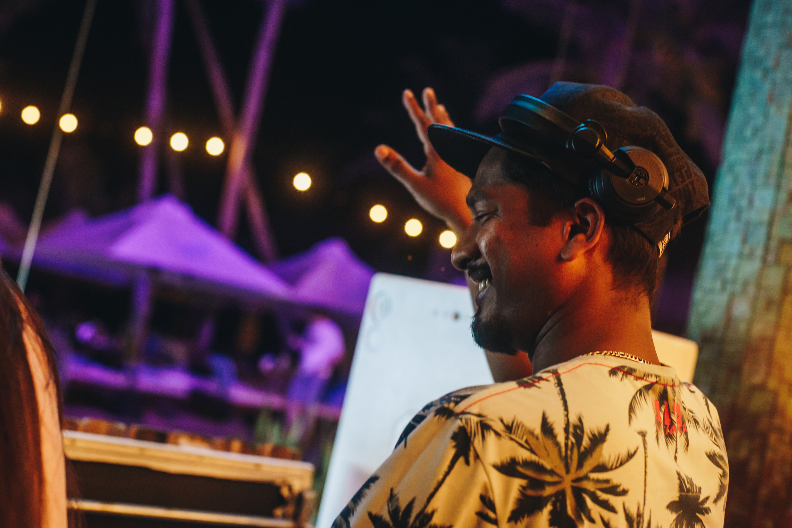 Вечеринка компании EWA в Angel Beach (Унаватуна, Шри-Ланка). Фотограф Марина Каныгина (Федосеева)