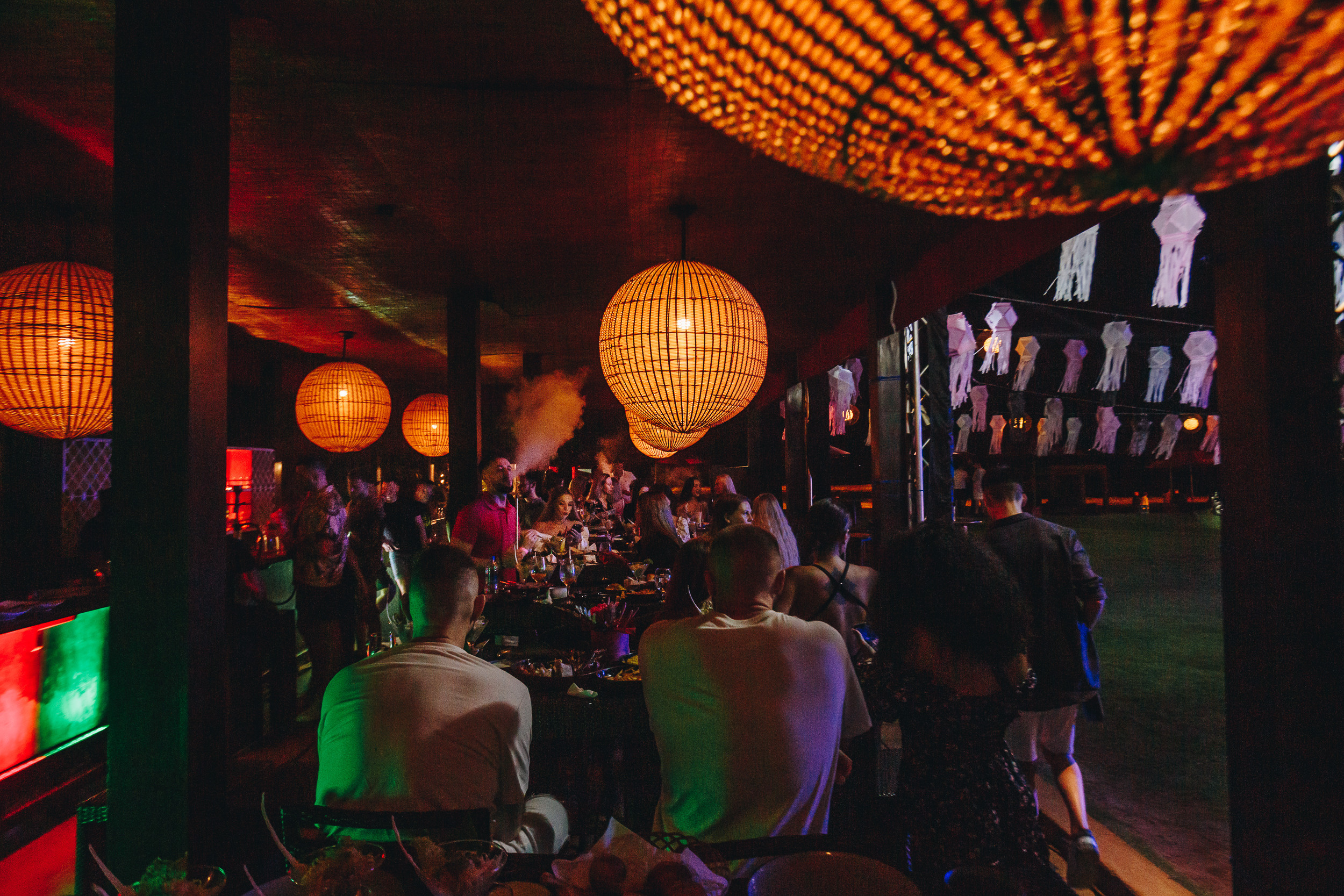 Вечеринка в W15 (Велигама, Шри-Ланка). Фотограф Марина Каныгина (Федосеева)