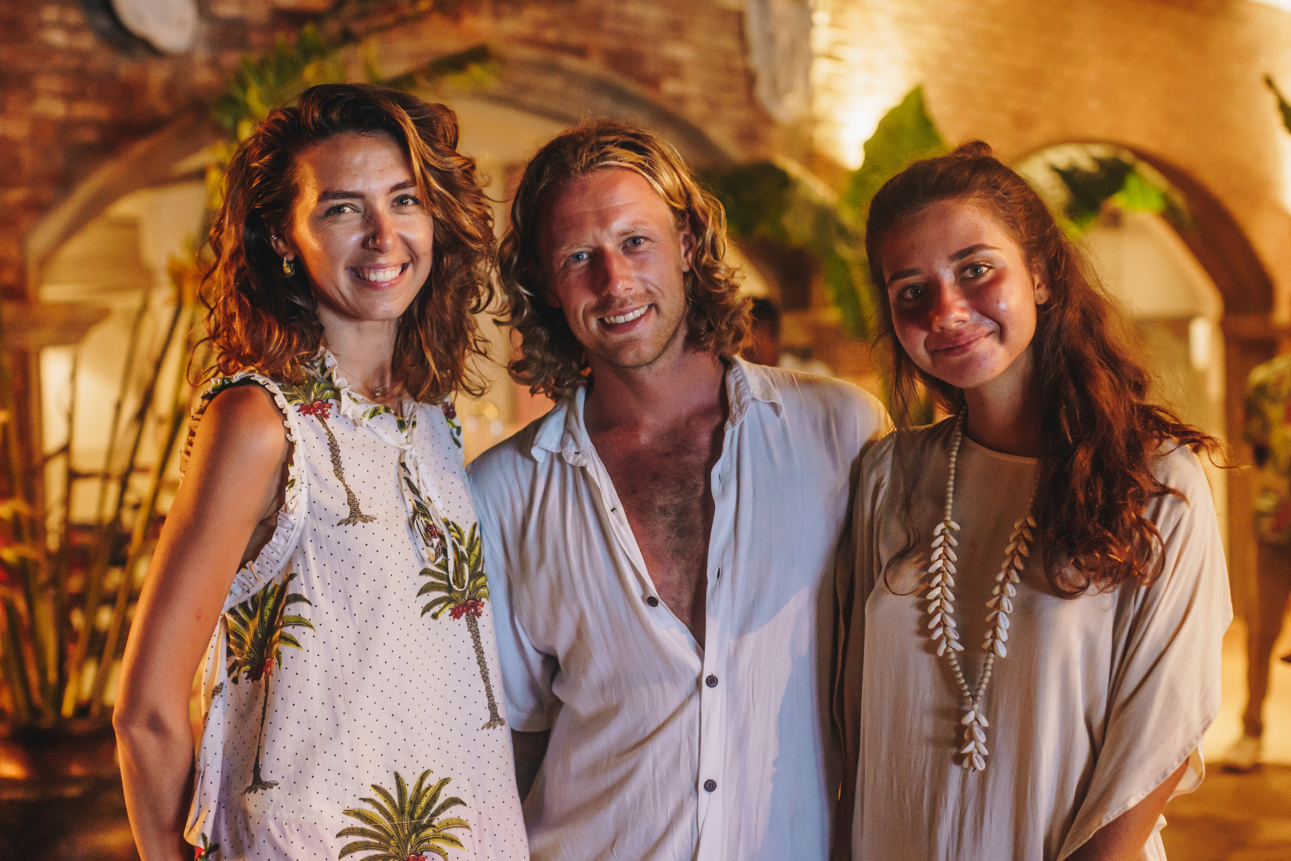 Вечеринка компании EWA в Angel Beach (Унаватуна, Шри-Ланка). Фотограф Марина Каныгина (Федосеева)