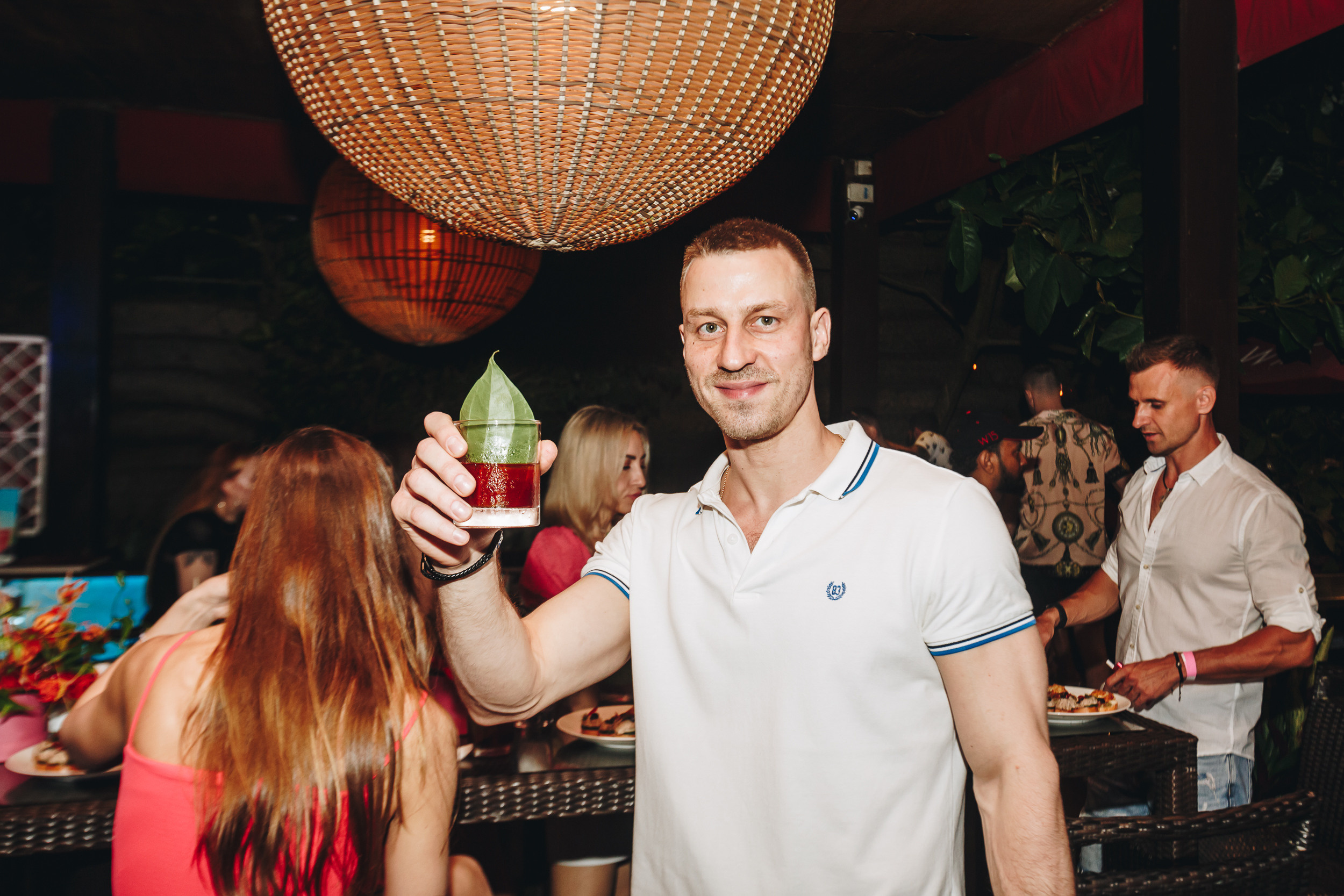 Вечеринка в W15 (Велигама, Шри-Ланка). Фотограф Марина Каныгина (Федосеева)