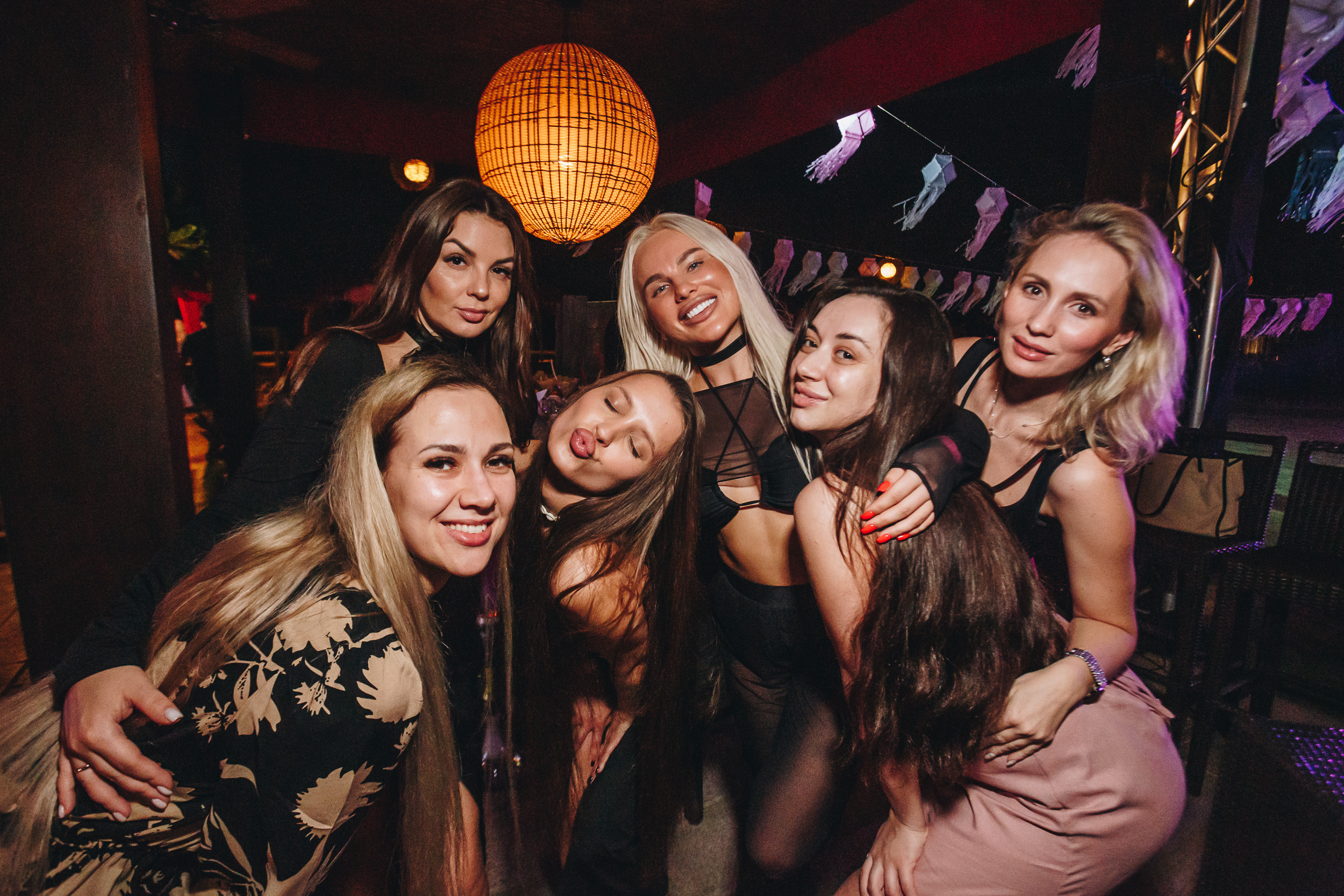 Вечеринка в W15 (Велигама, Шри-Ланка). Фотограф Марина Каныгина (Федосеева)