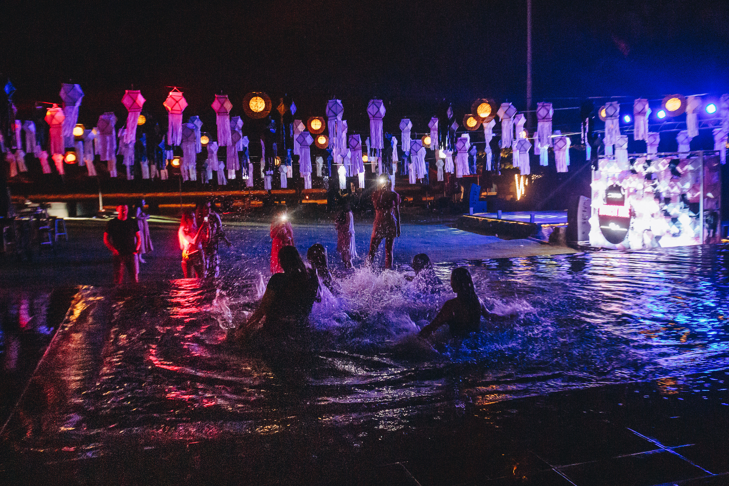 Вечеринка в W15 (Велигама, Шри-Ланка). Фотограф Марина Каныгина (Федосеева)