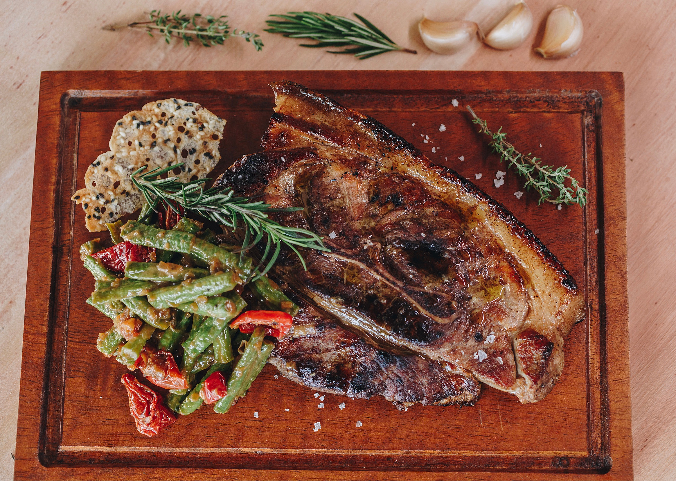 Меню ресторана TJH в Ахангаме (Шри-Ланка). Фотограф Марина Каныгина (Федосеева)