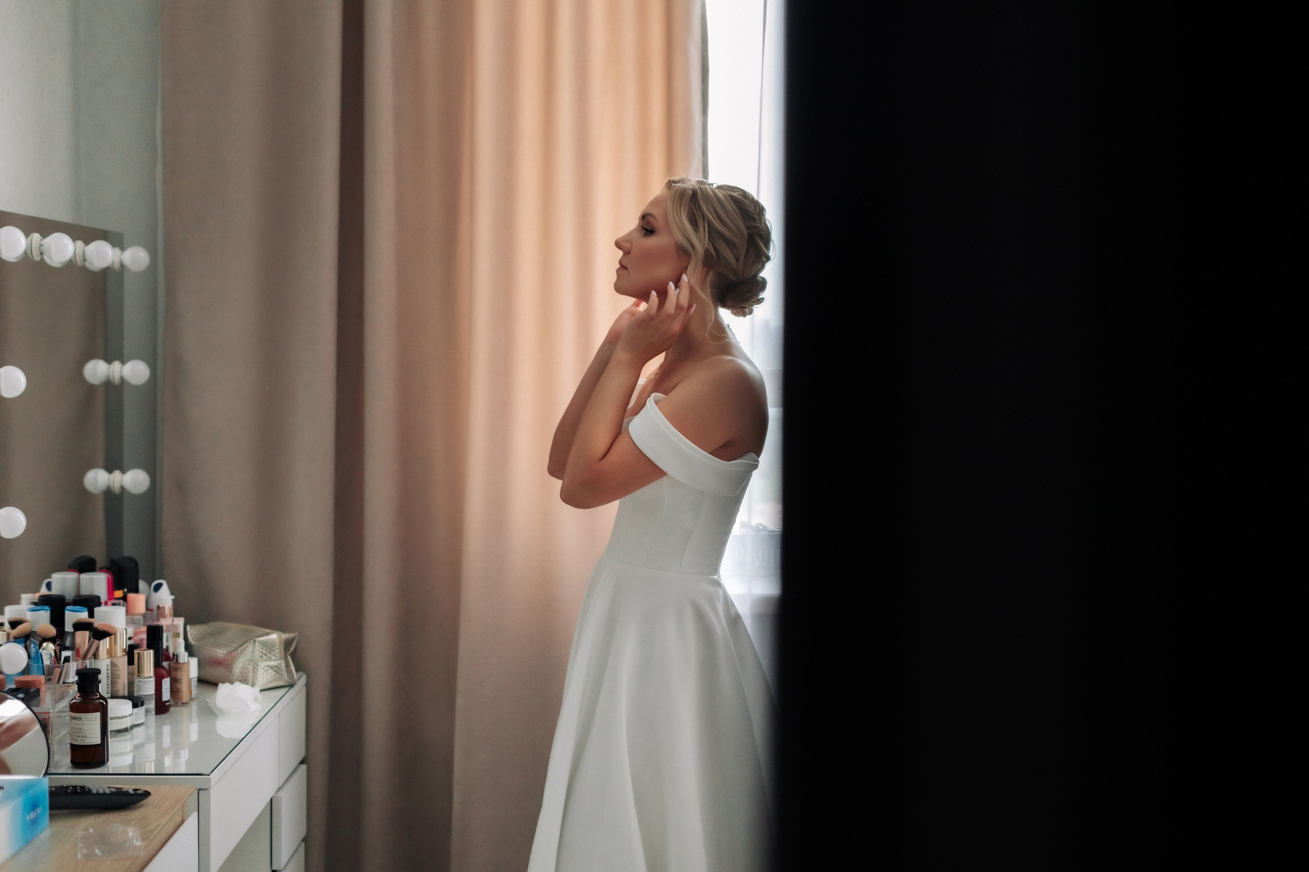 Саша & Валя. Свадебный и портретный фотограф в Омске Антон Карев