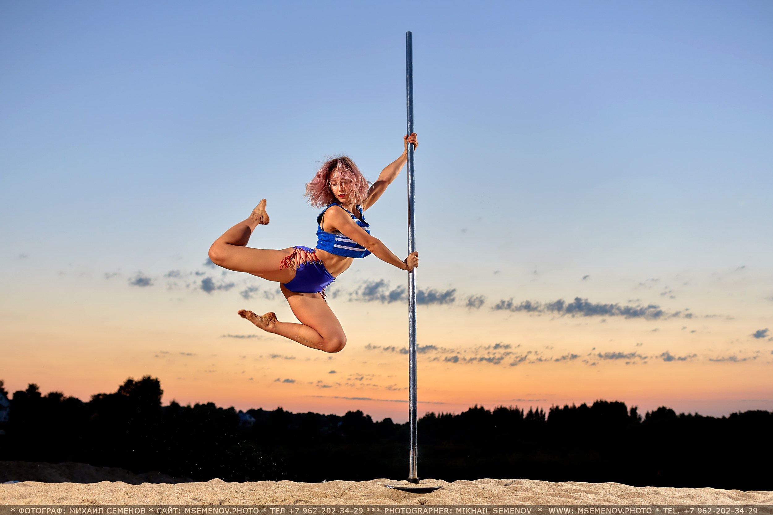 Выездная фотосессия на пилоне «Студия PoleDance Грация танец с шестом» г. Ярославль. Фотограф Михаил Семенов