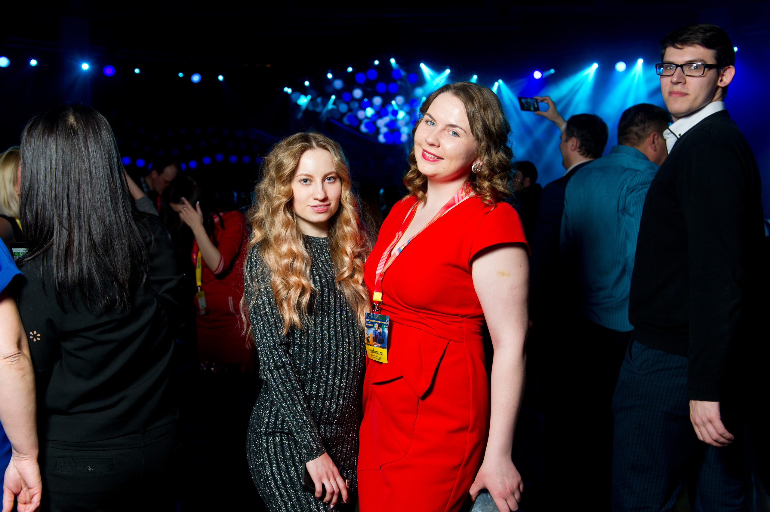 Новогодний корпоратив для клиентов METRO. Репортажный фотограф и видеограф Слава Думчев. Тимбилдинги, отчетники, корпоративы