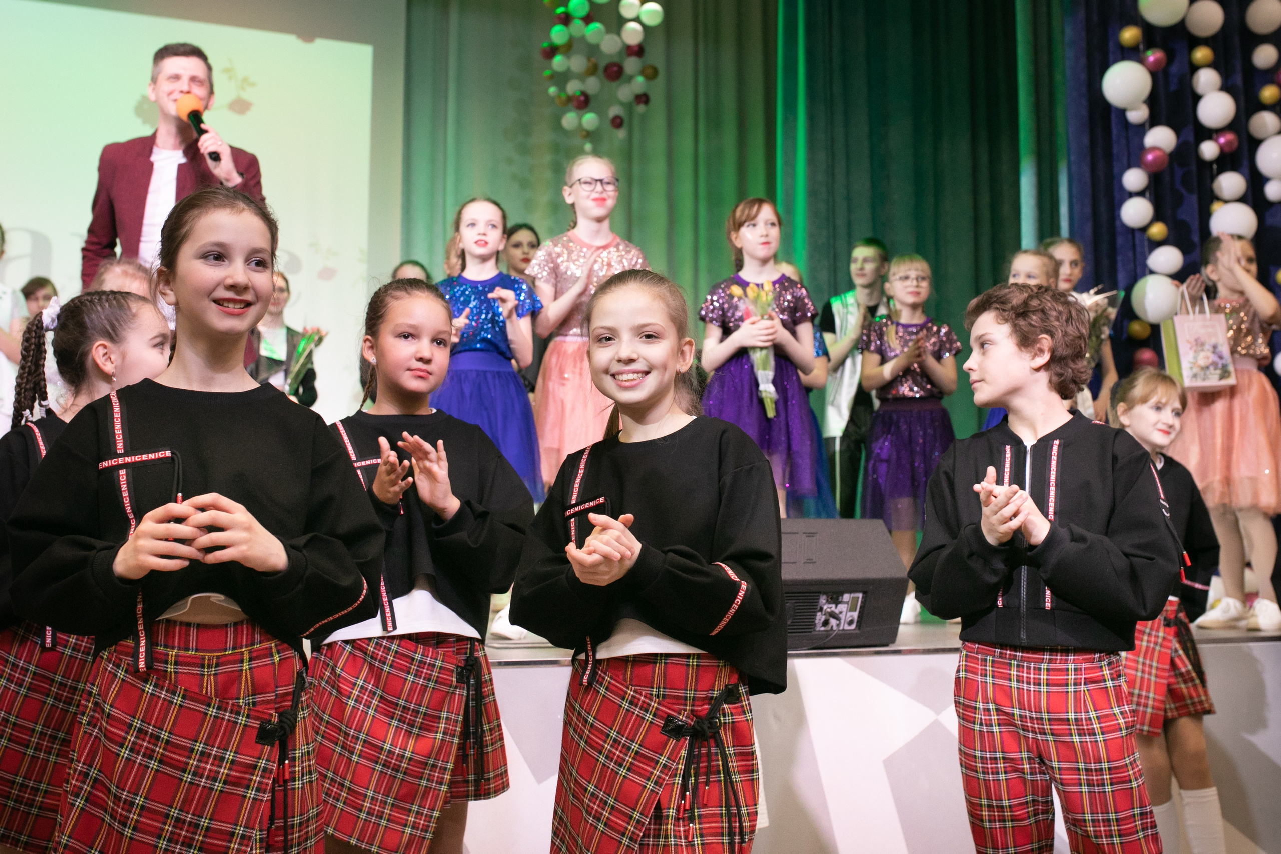 Студия танца 'Барбарис'. Фотограф в Новосибирске Ася Зверева