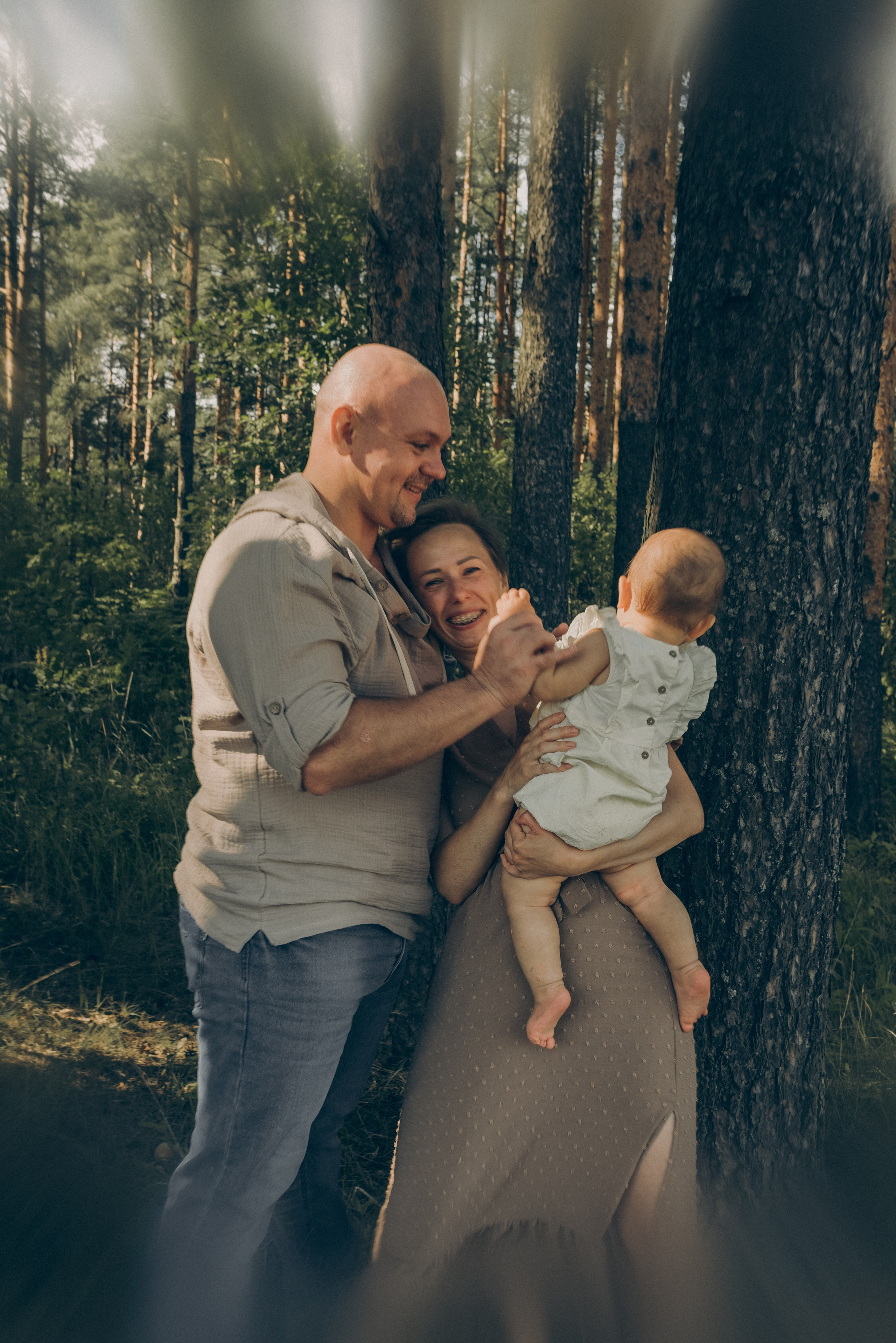 Годовасие. Колтушские высоты. Катя Лиза и Дима. Семейный и свадебный фотограф в Санкт-Петербурге Яна