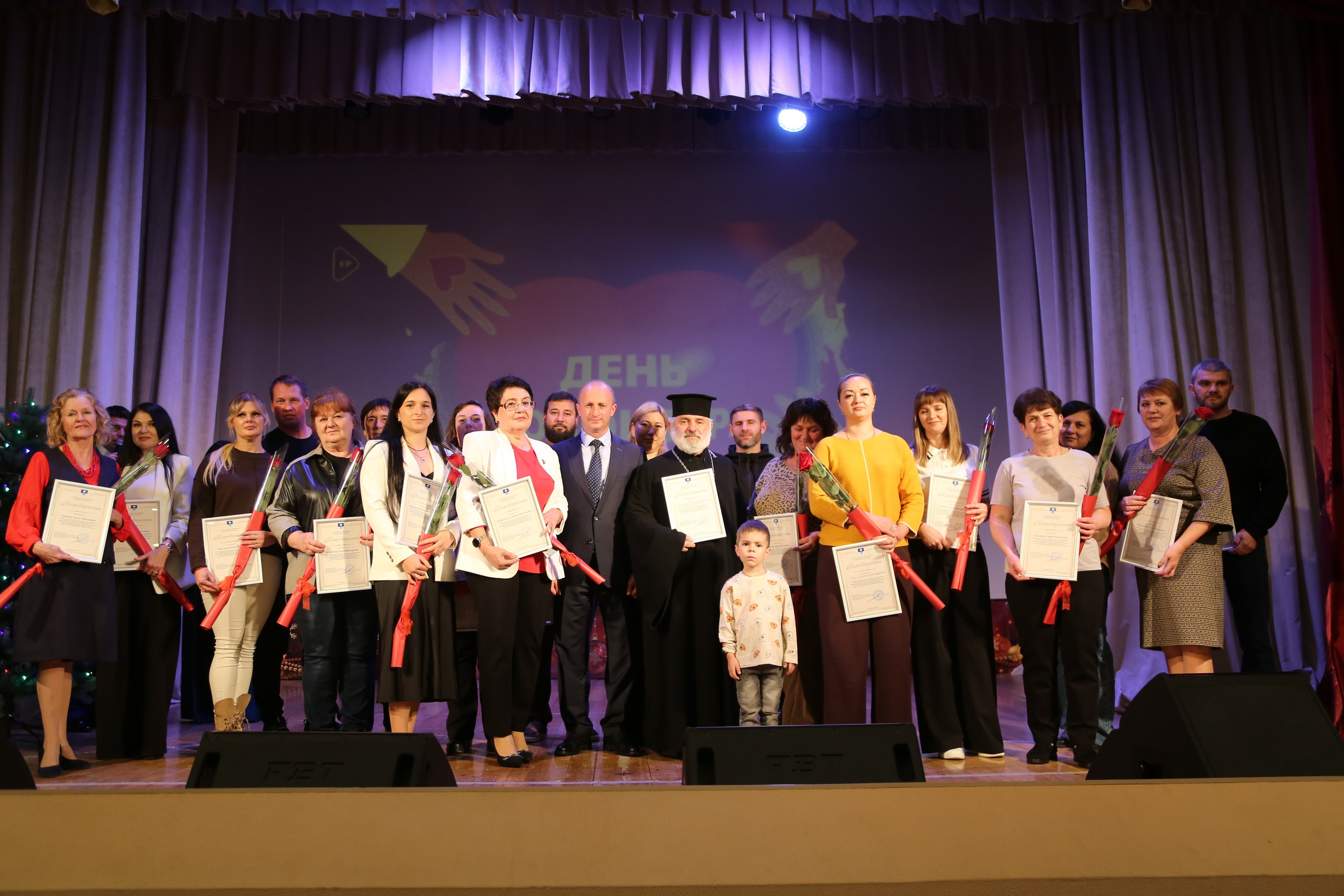 День Волонтёра. Жизнь курорта Кабардинка в фотографиях